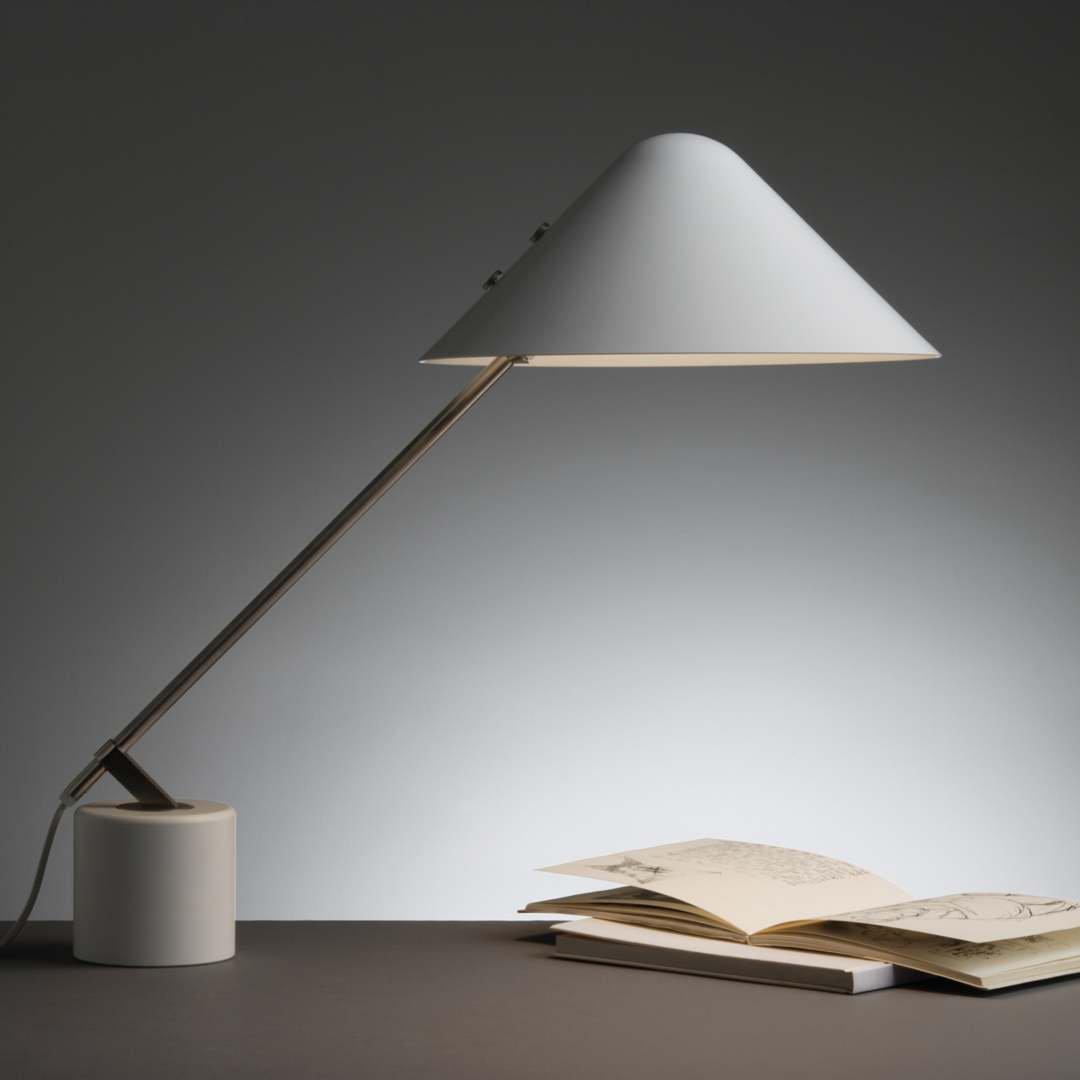 Small Hat Table Lamp Table lamp