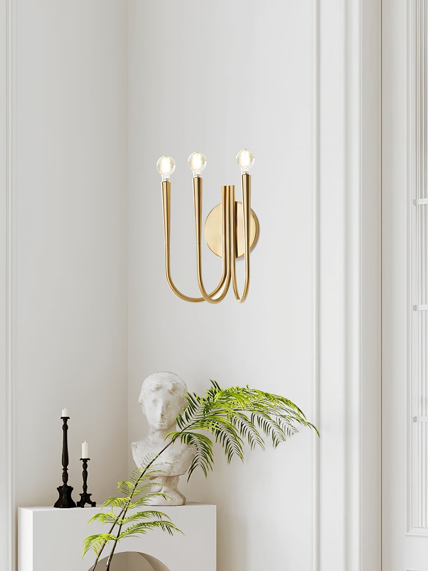 Swoop Arm Wall Lamp Wall lamp