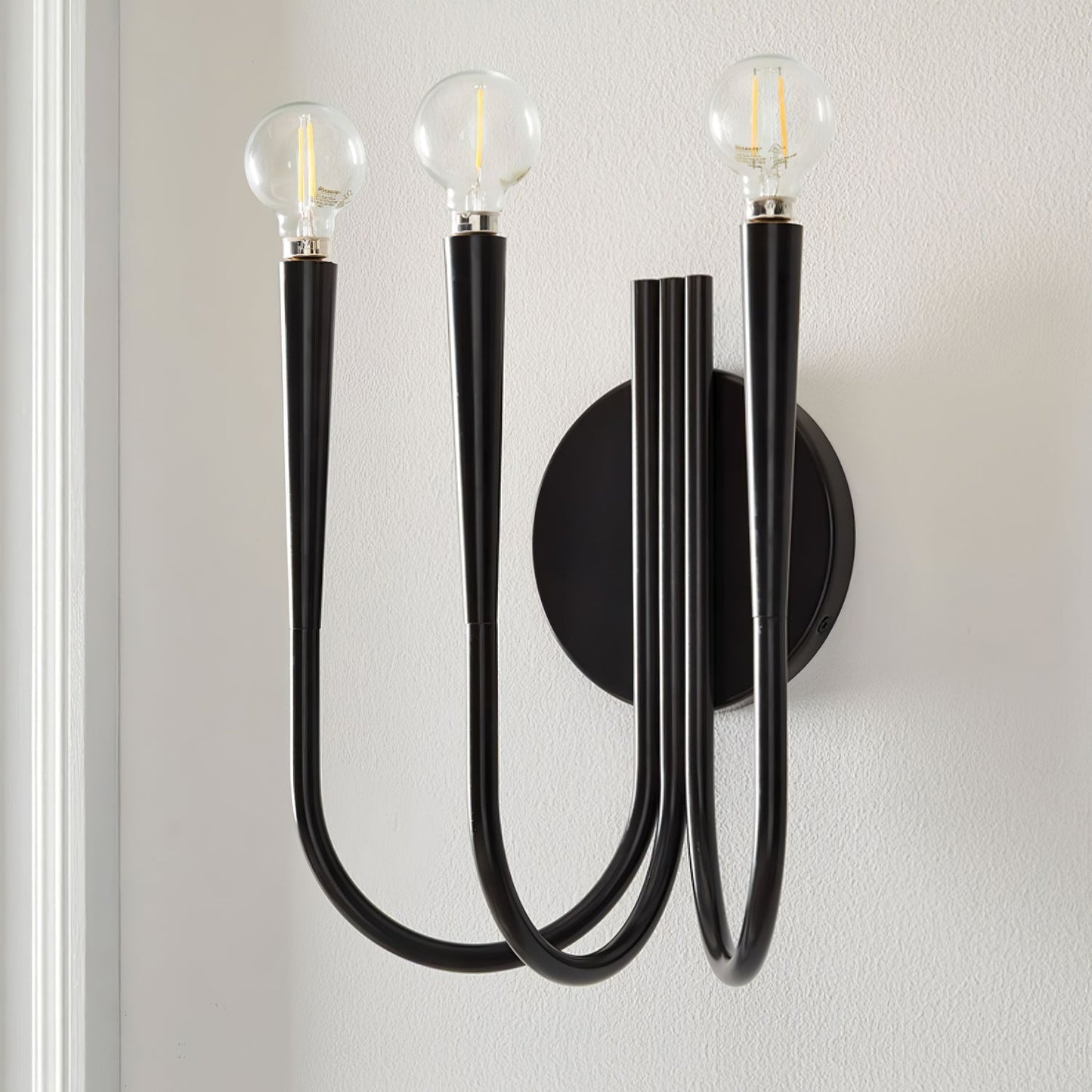 Swoop Arm Wall Lamp Wall lamp