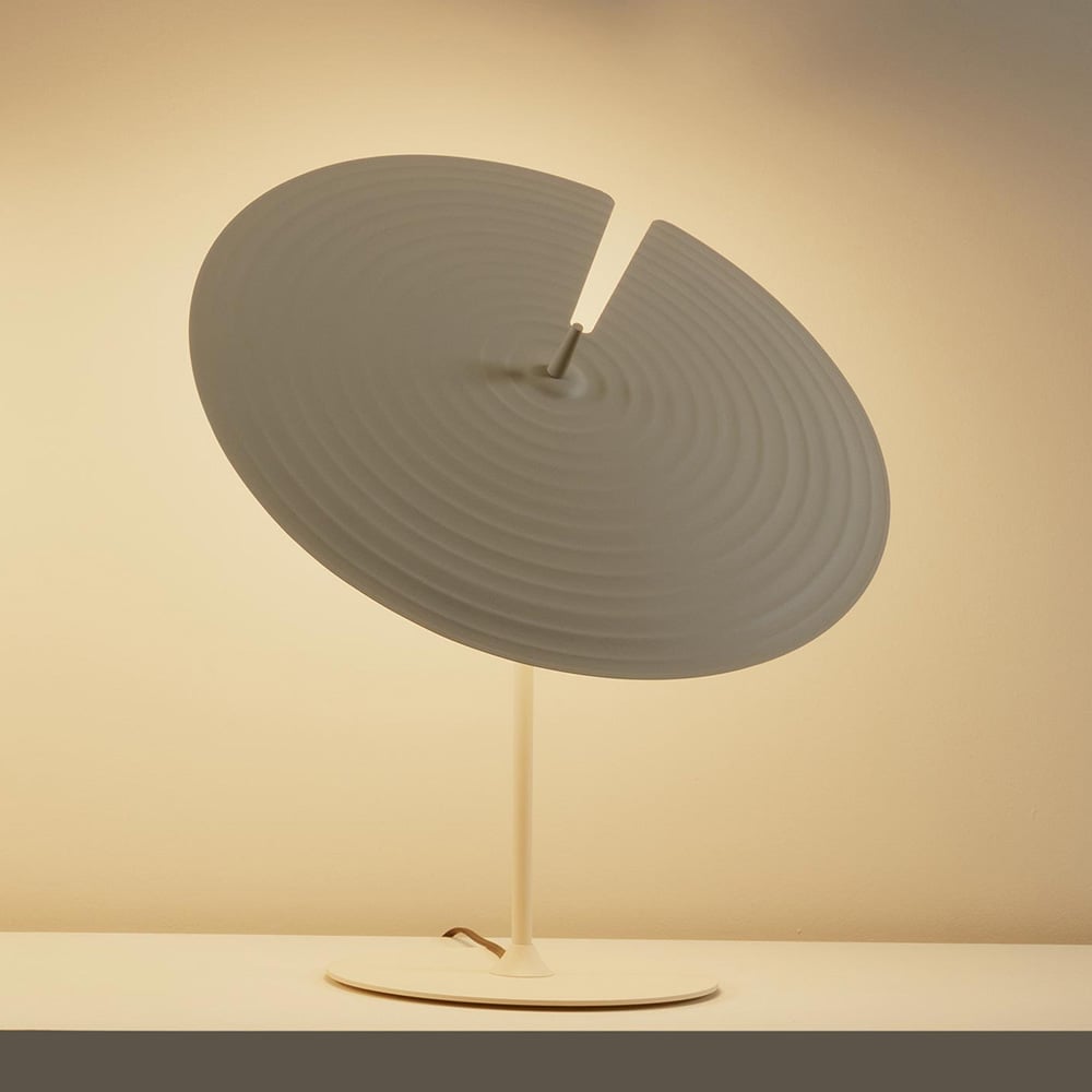 Symphony Table Lamp Dia 11.8″ x H 17.1″ / White / US Plug Table lamp