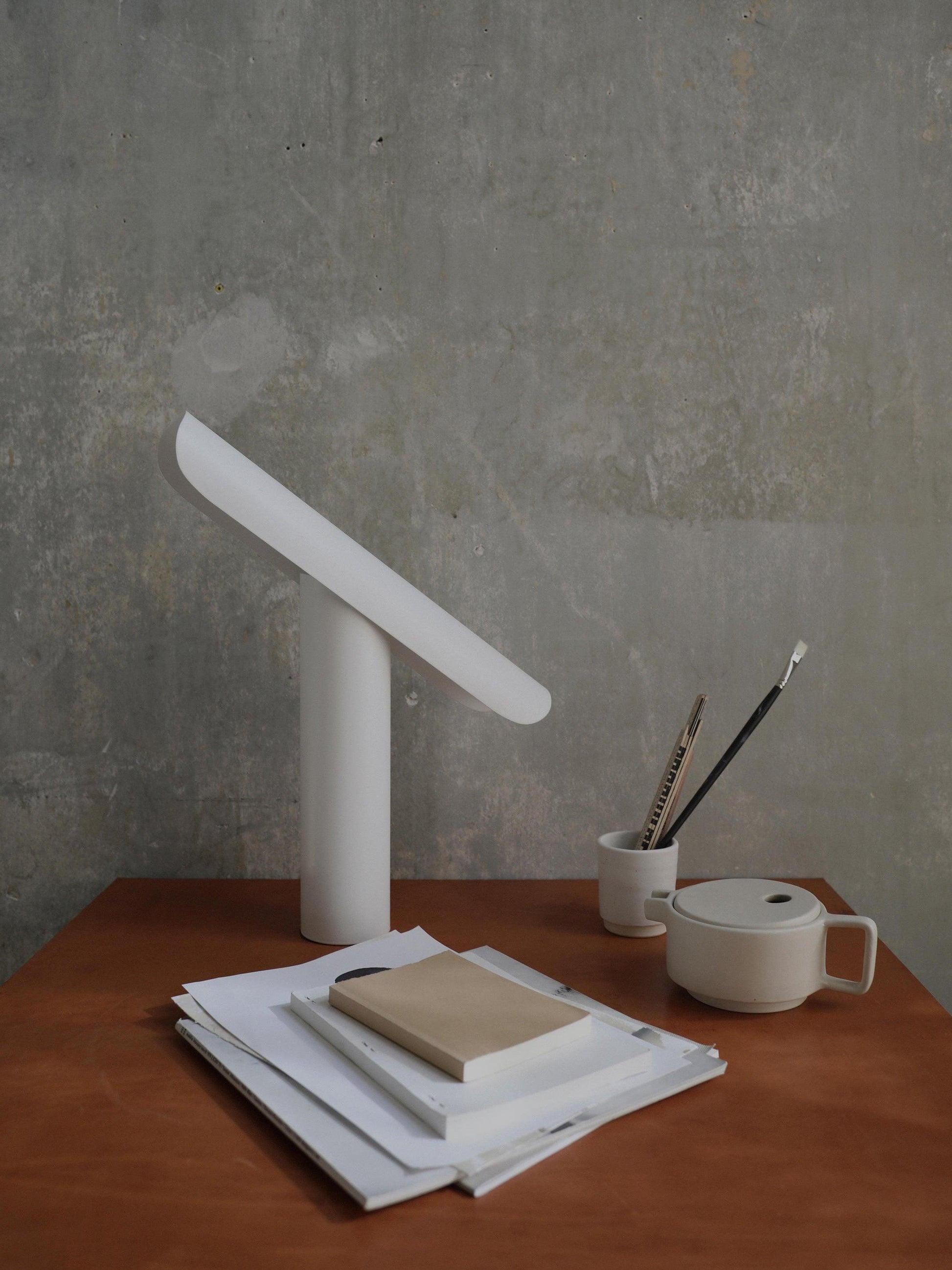 T-Table Lamp Table lamp