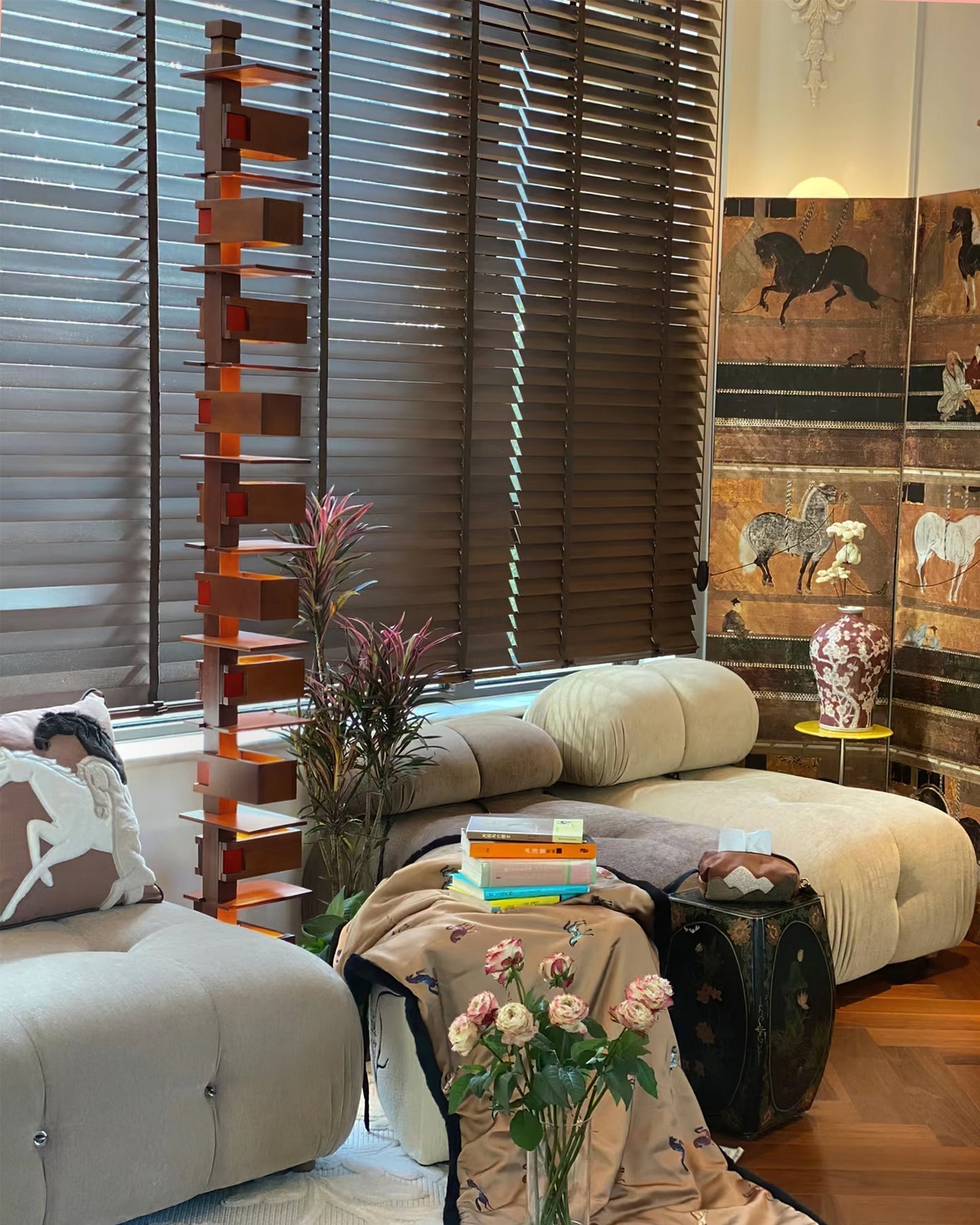 Taliesin Floor Lamp Floor lamp