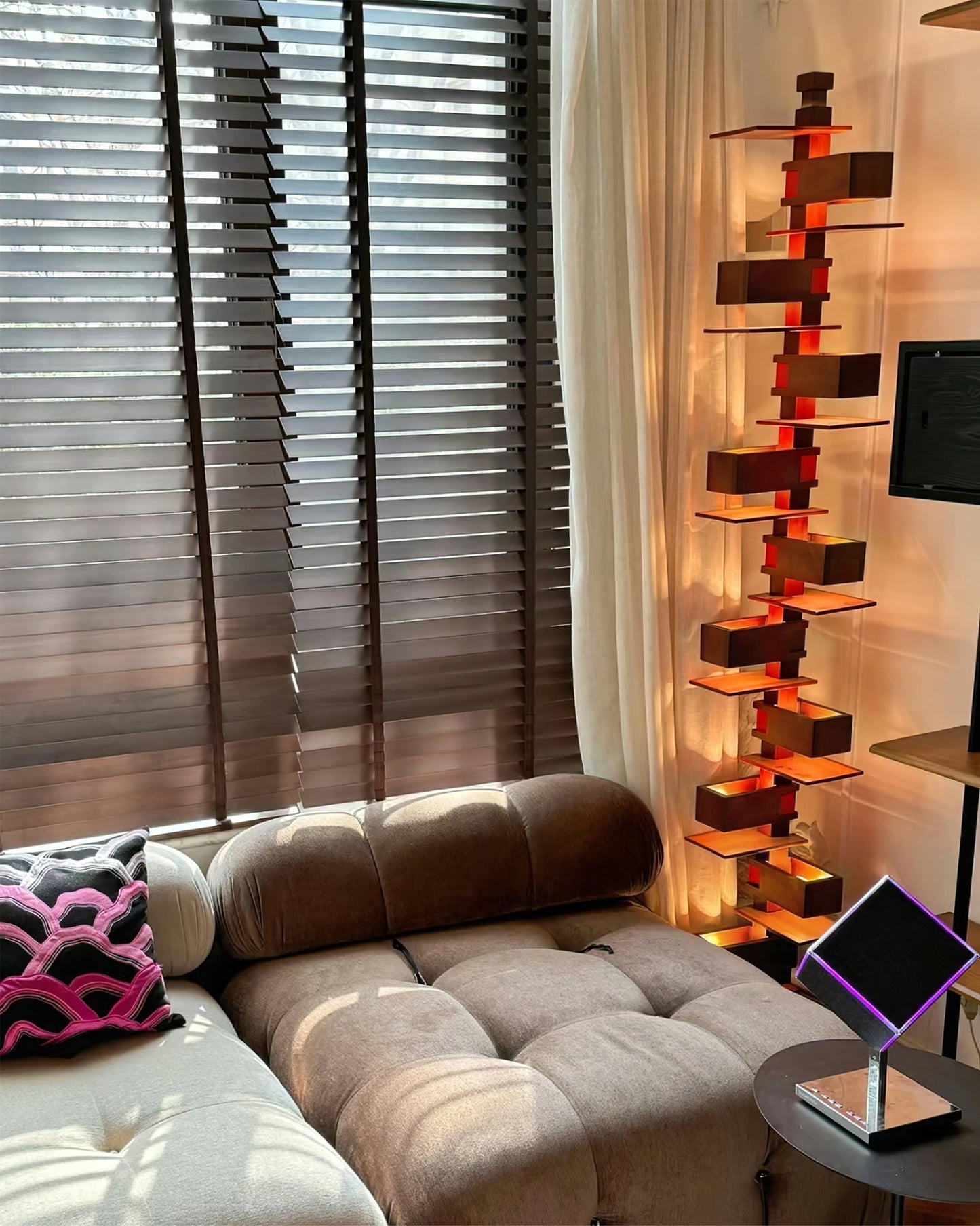 Taliesin Floor Lamp Floor lamp