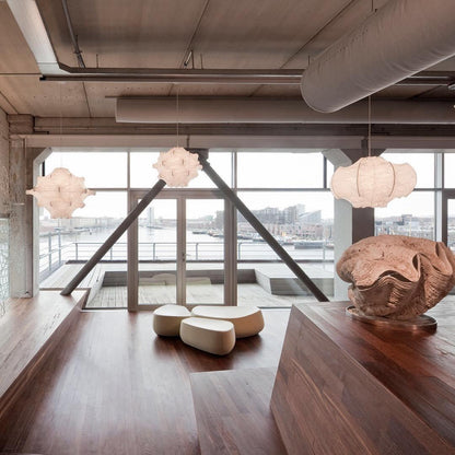 Cocoon Bloom Pendant Lamp Dia 24.8″ x H 19.7″ / Dia 63cm x H 50cm / White Pendant light
