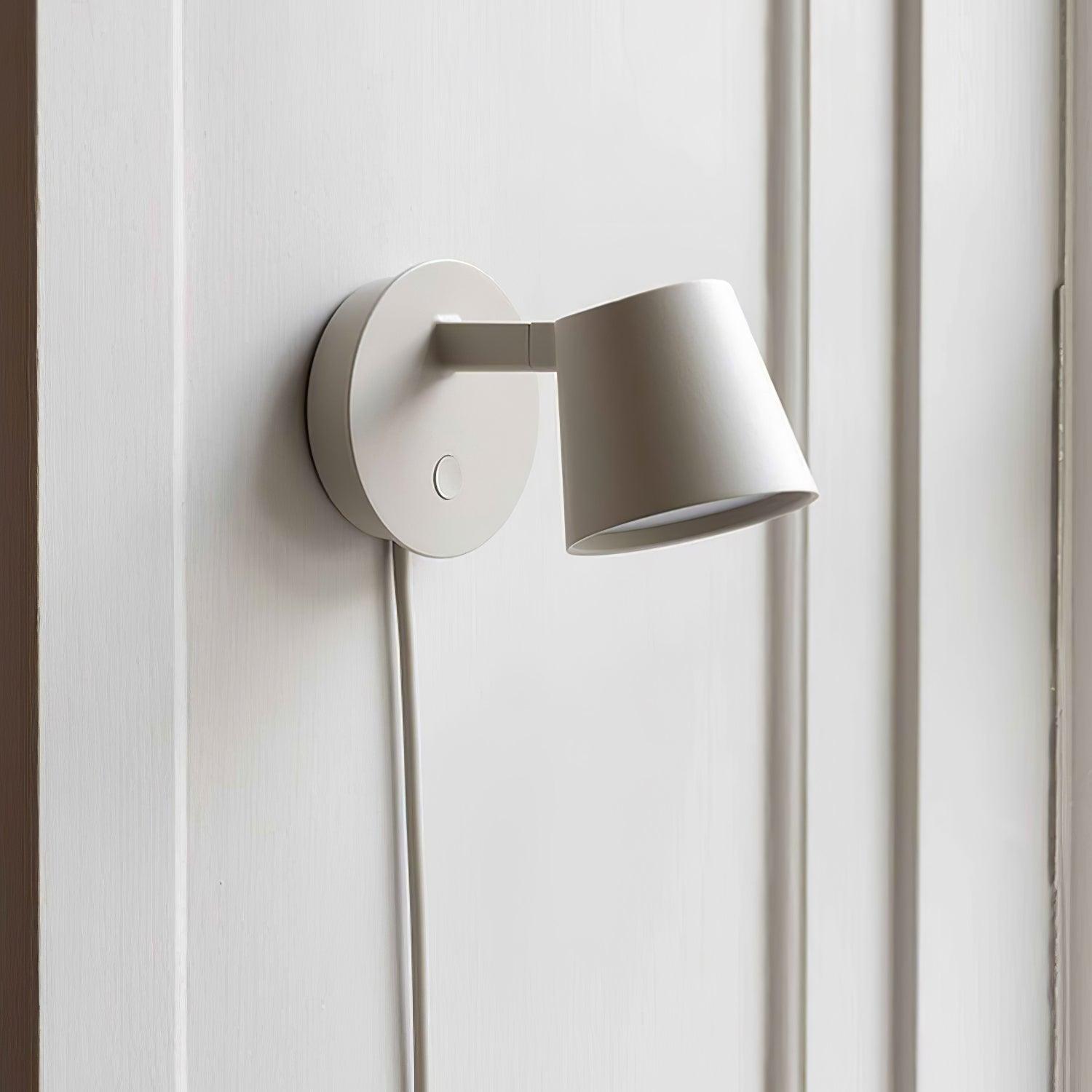 Tip Plug-In Wall Lamp Wall lamp