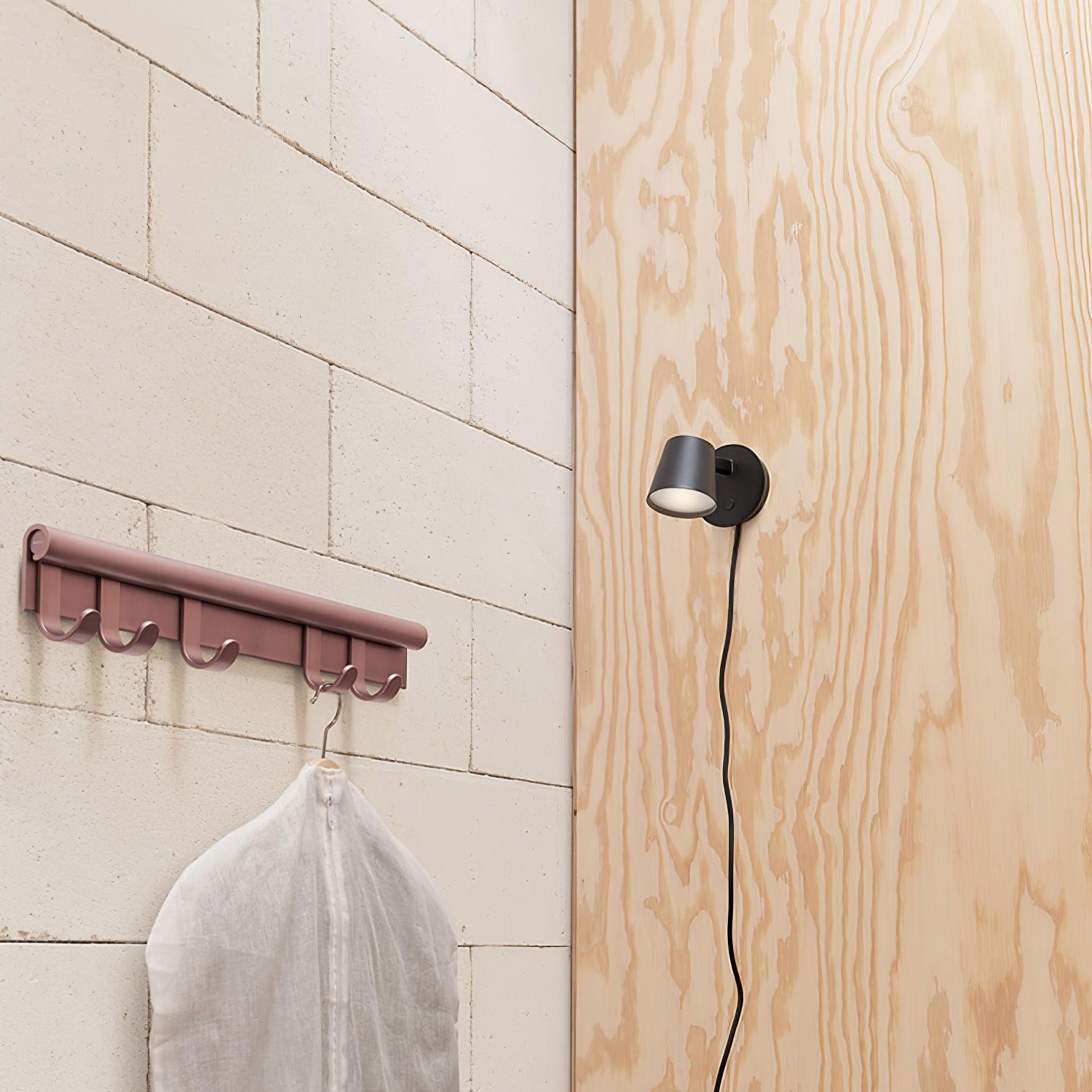 Tip Plug-In Wall Lamp Wall lamp