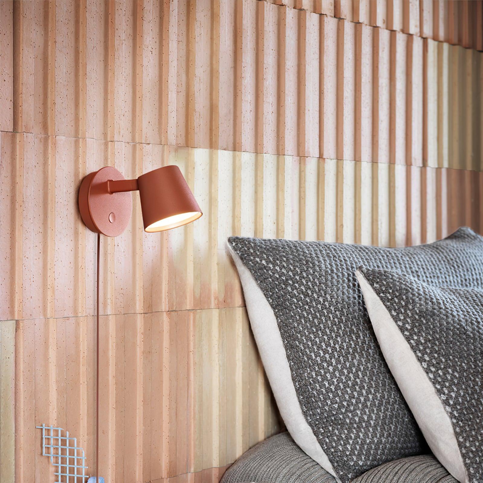 Tip Plug-In Wall Lamp Wall lamp