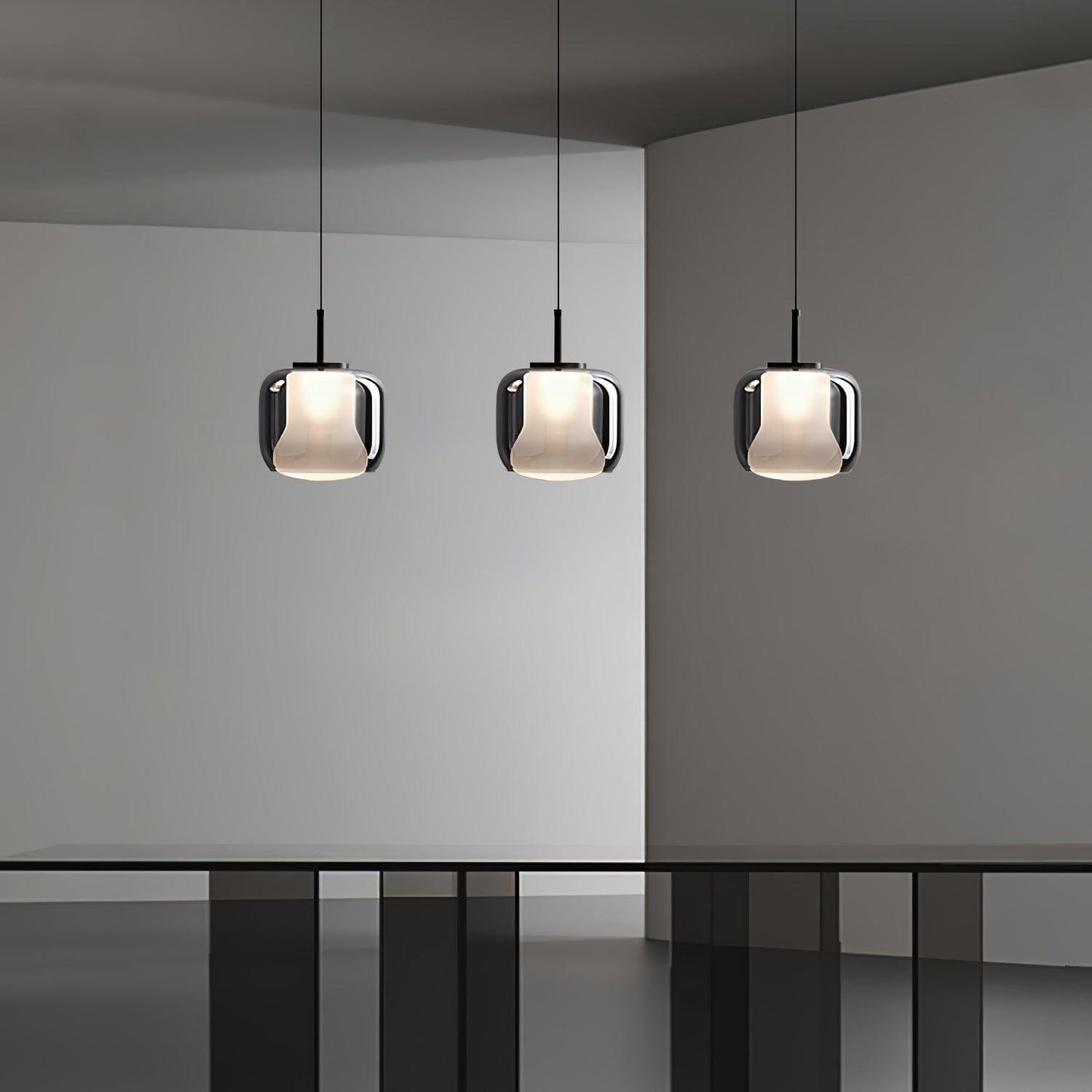 Titan Glass Pendant Lamp Pendant light