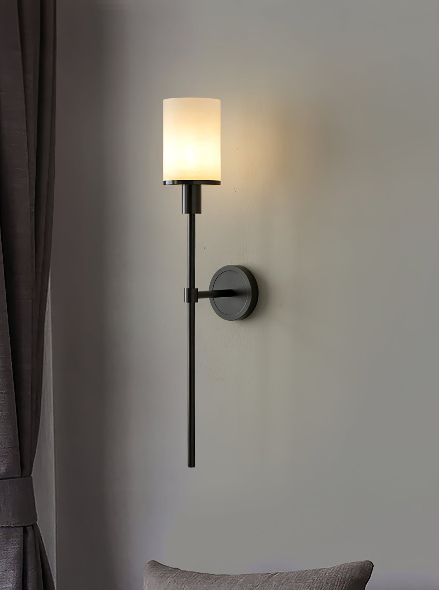 Tracie Classic Sconce Wall lamp