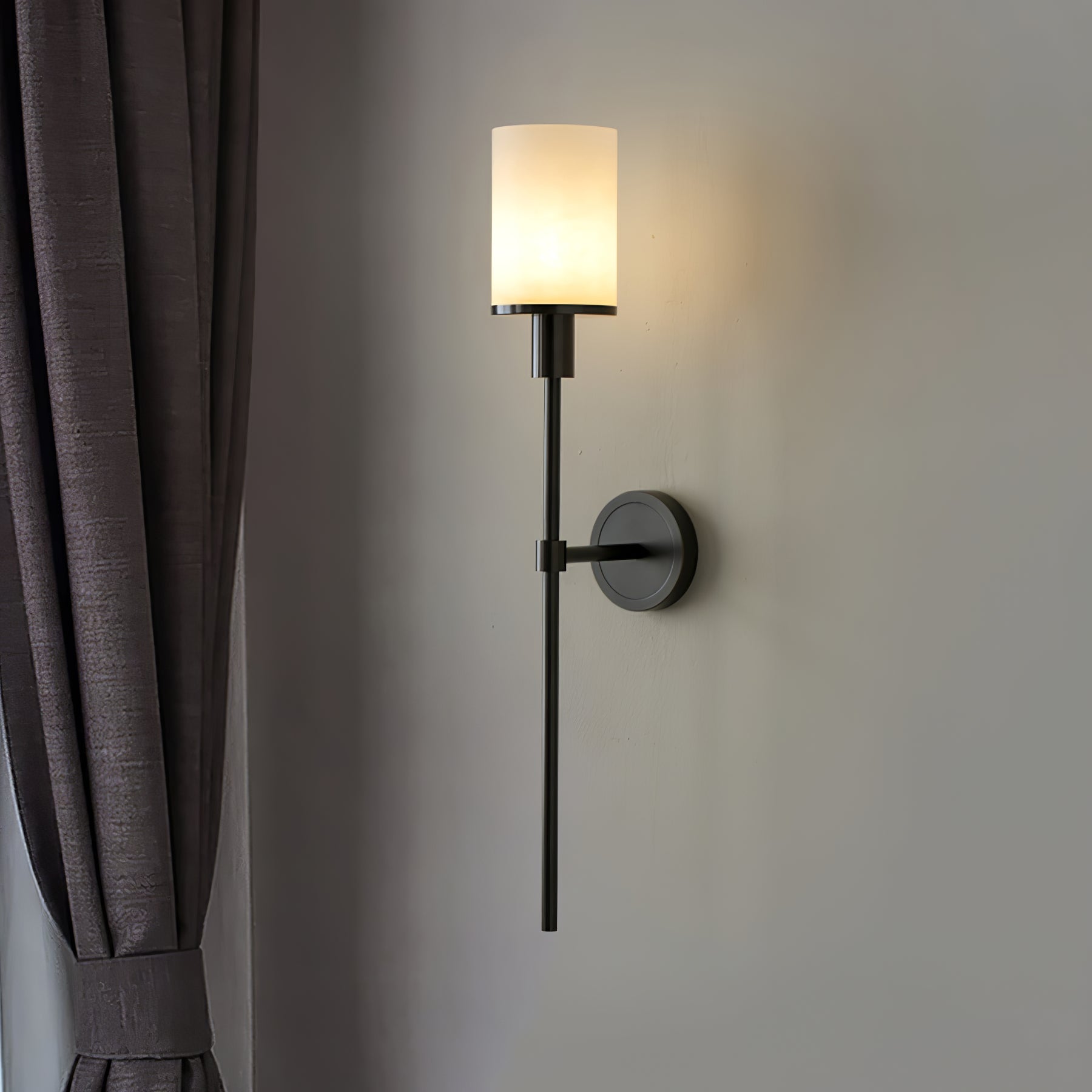 Tracie Classic Sconce Wall lamp