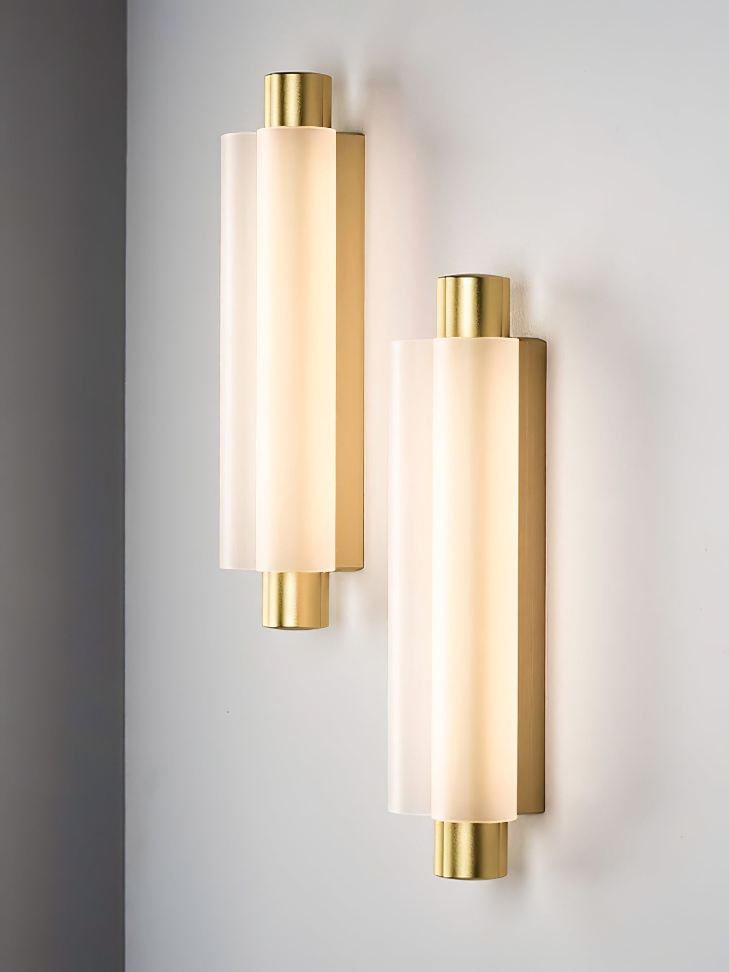 Trillium Wall Sconce Wall lamp