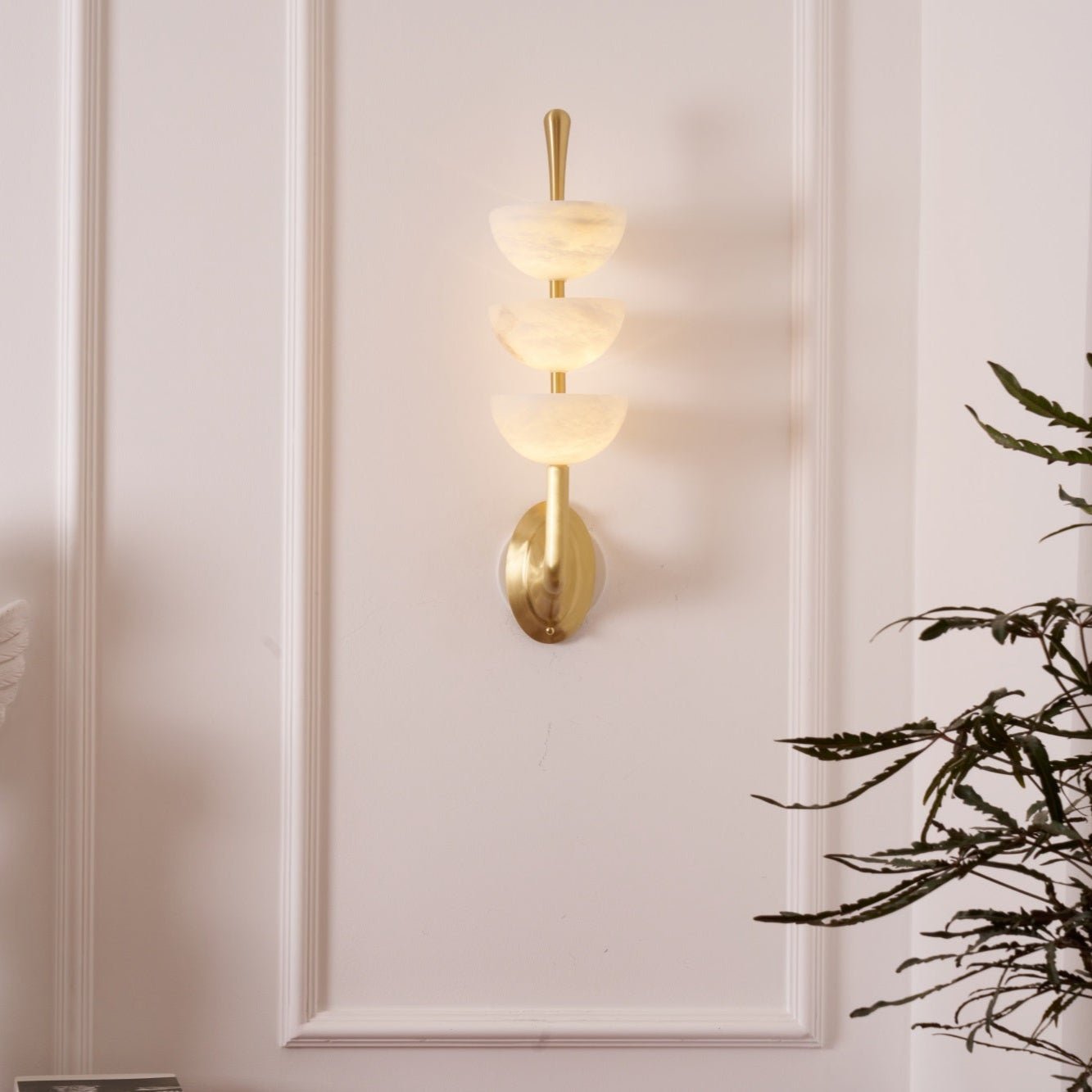 Triple Alabaster Wall Sconce 1001 Wall lamp