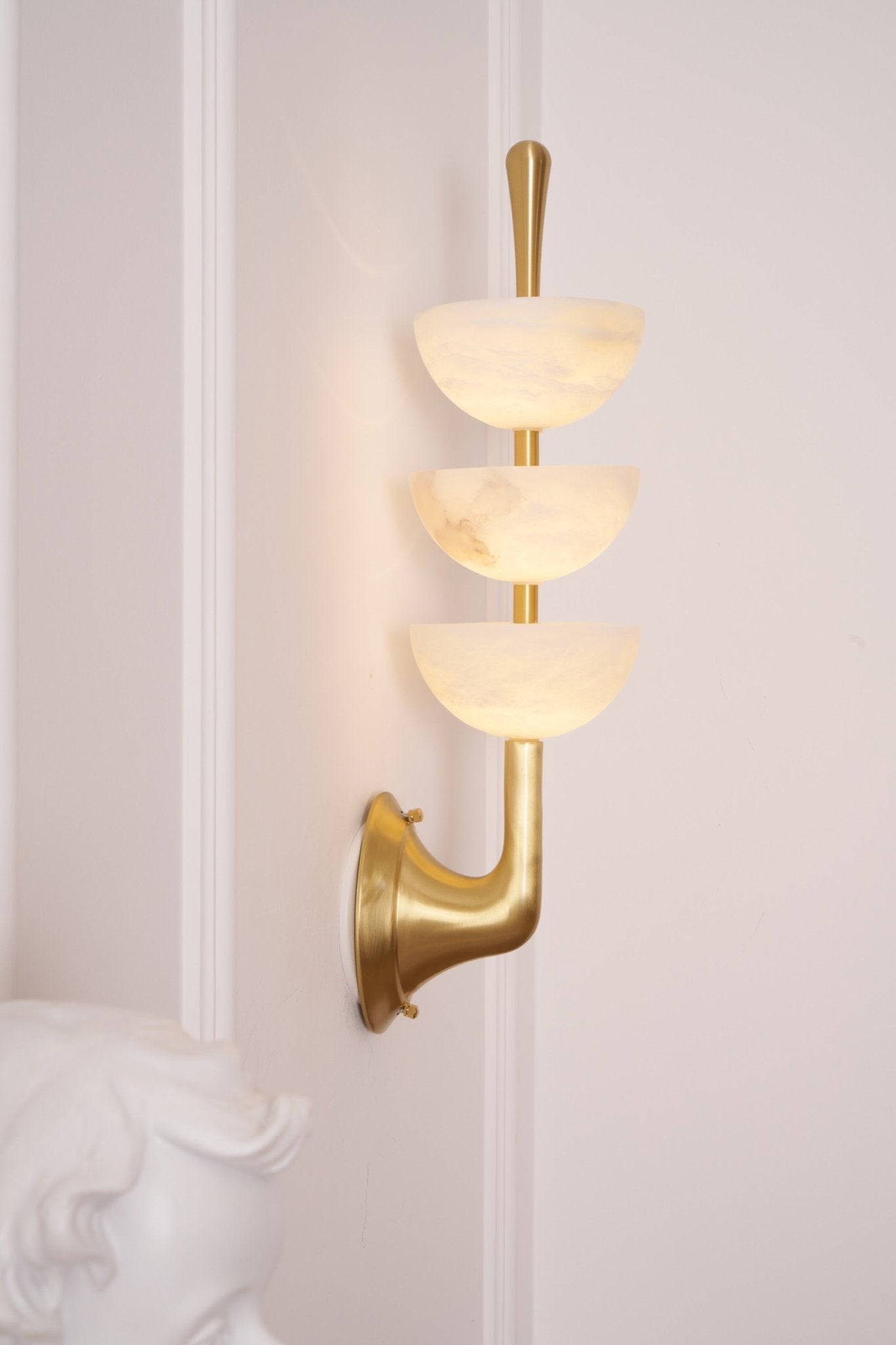 Triple Alabaster Wall Sconce 1001 Wall lamp