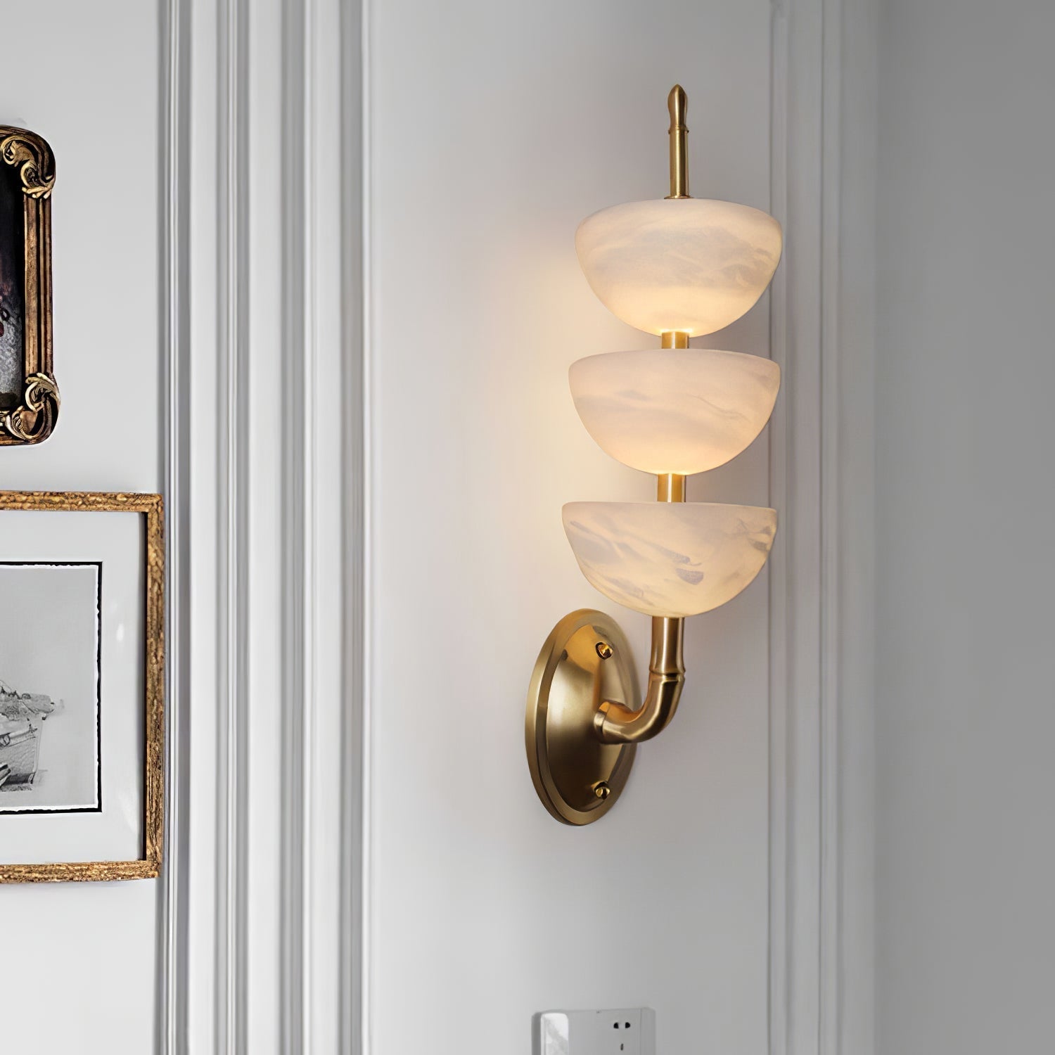 Triple Alabaster Wall Sconce 1001 Wall lamp