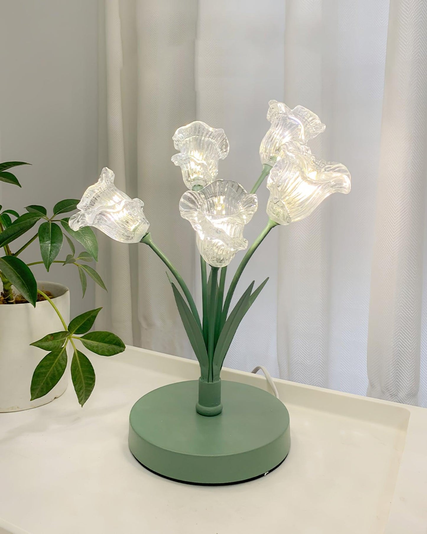 Tulip Flower Table Lamp Table lamp