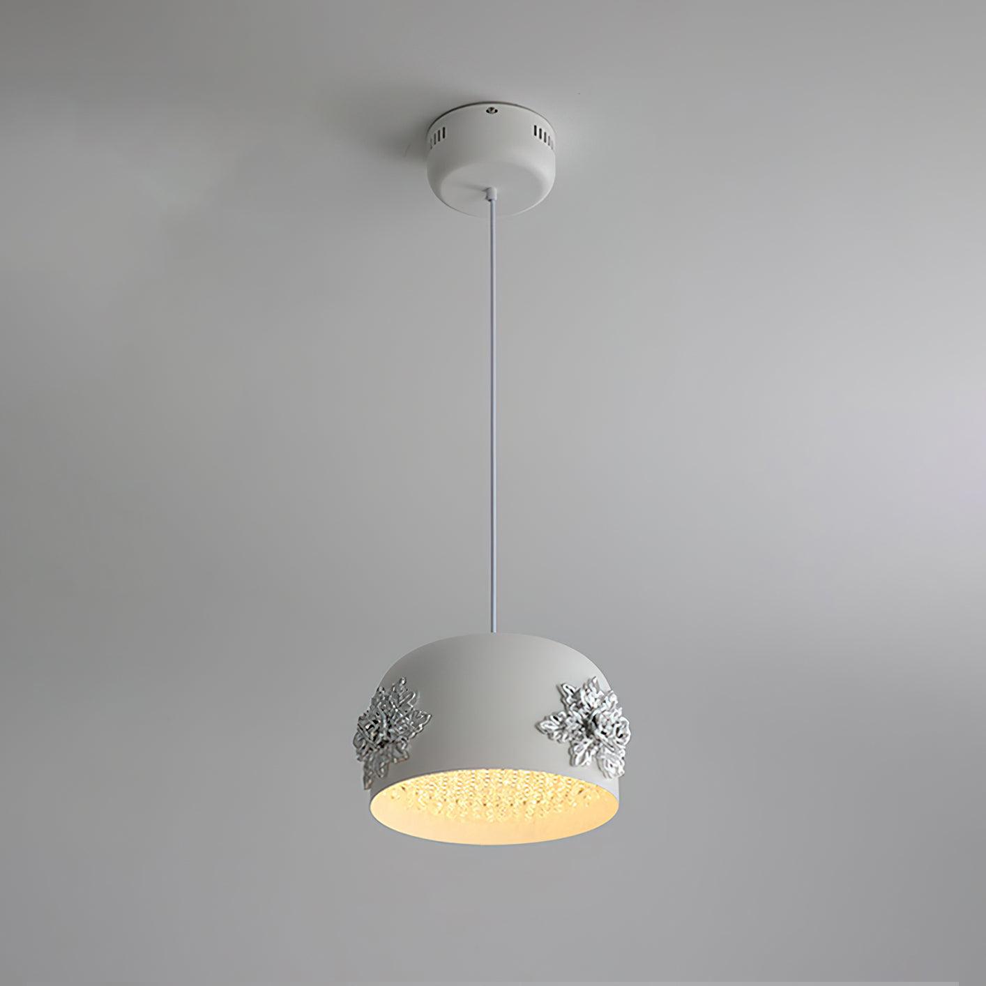 Tuz Pendant Light Dia 11″ x H 5.9″ / Dia 28cm x H 15cm / White & Chrome & With crystal / Warm Light Pendant light