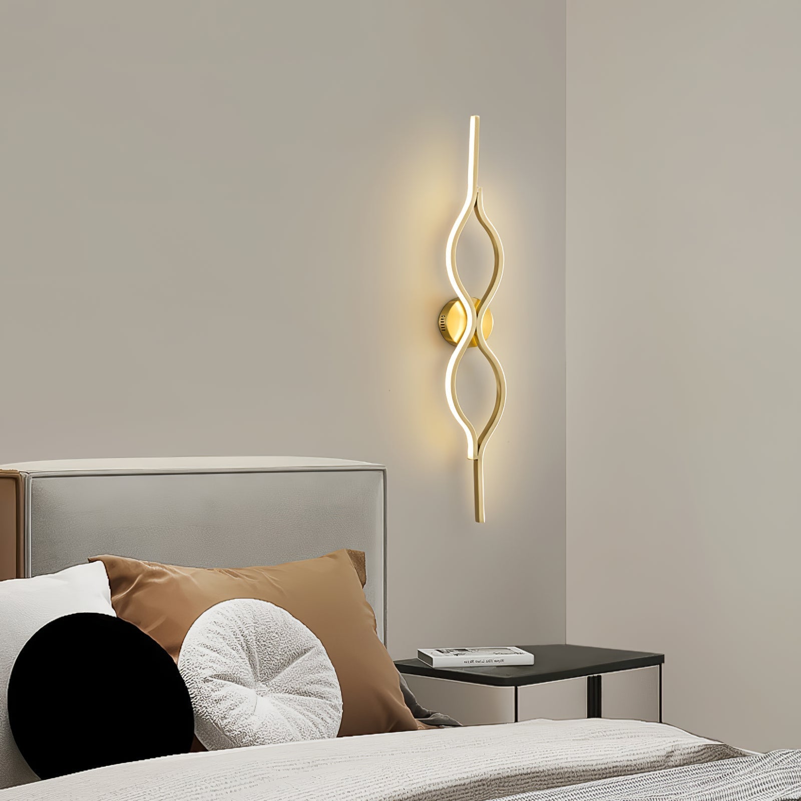 Twist Brass Wall Light Wall lamp