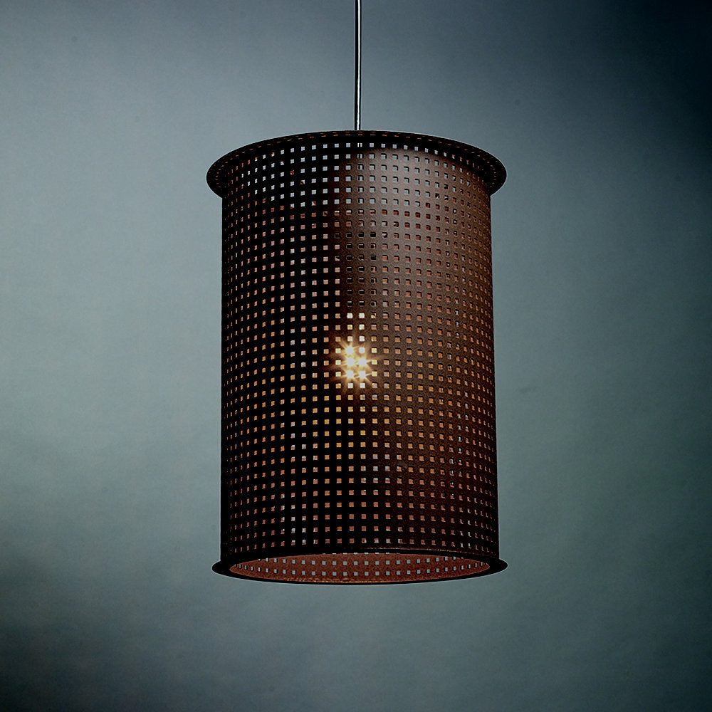 Clarus Round Pendant