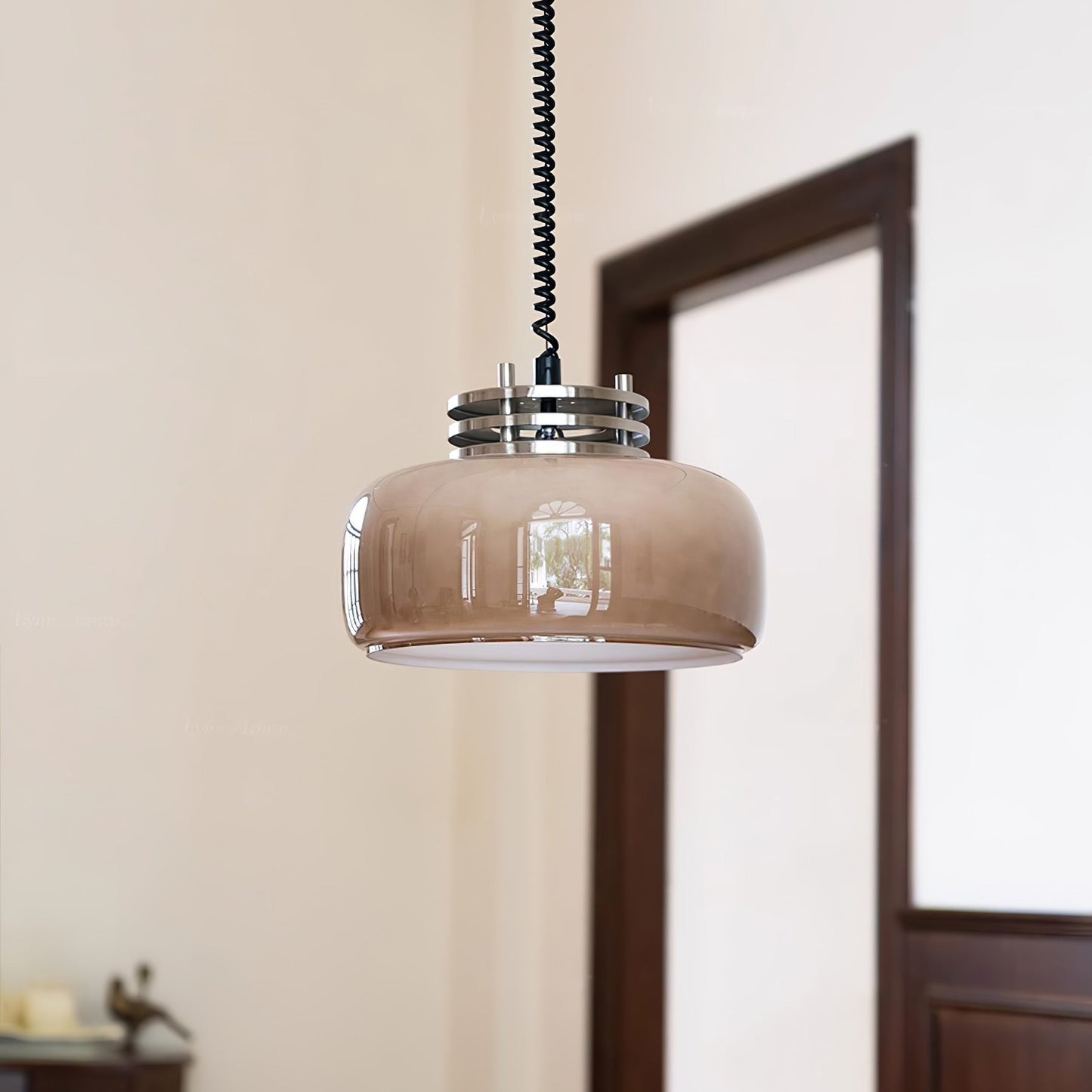 Ebb Pendant Lamp Dia 13.8″ x H 9.4″ / Dia 35cm x H 24cm / Chrome & Light brown Pendant light
