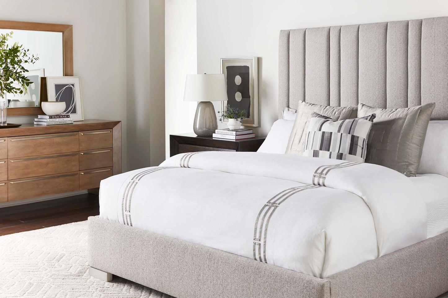 Vanguard Dune 9-Drawer Dresser