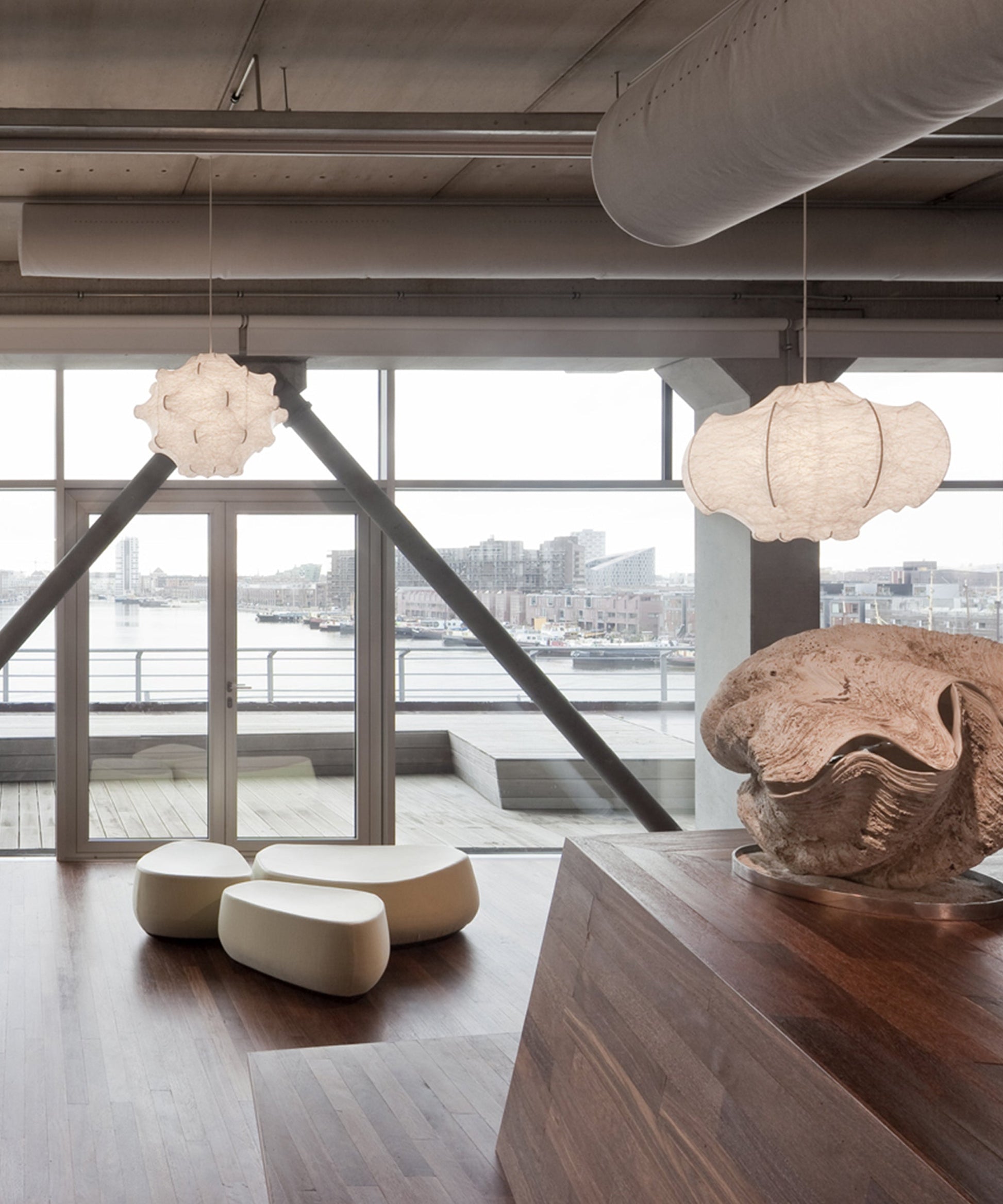 Veil Cocoon Pendant Lamp ? 26.8″ x H 19.3″ / Dia 68cm x H 49cm / White Pendant light