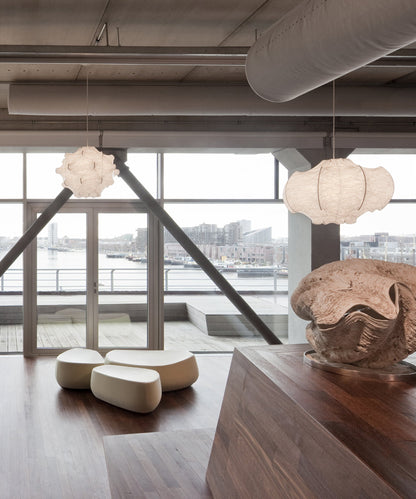 Veil Cocoon Pendant Lamp ? 26.8″ x H 19.3″ / Dia 68cm x H 49cm / White Pendant light