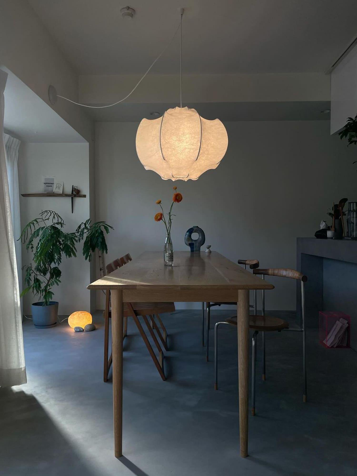 Veil Cocoon Pendant Lamp ? 26.8″ x H 19.3″ / Dia 68cm x H 49cm / White Pendant light