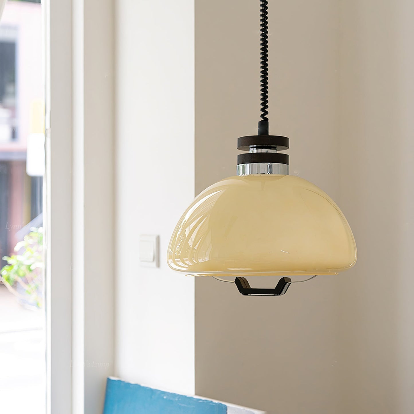 Vela Pudding Pendant Light Dia 15.7″ x H 12.5″ / Beige Pendant light