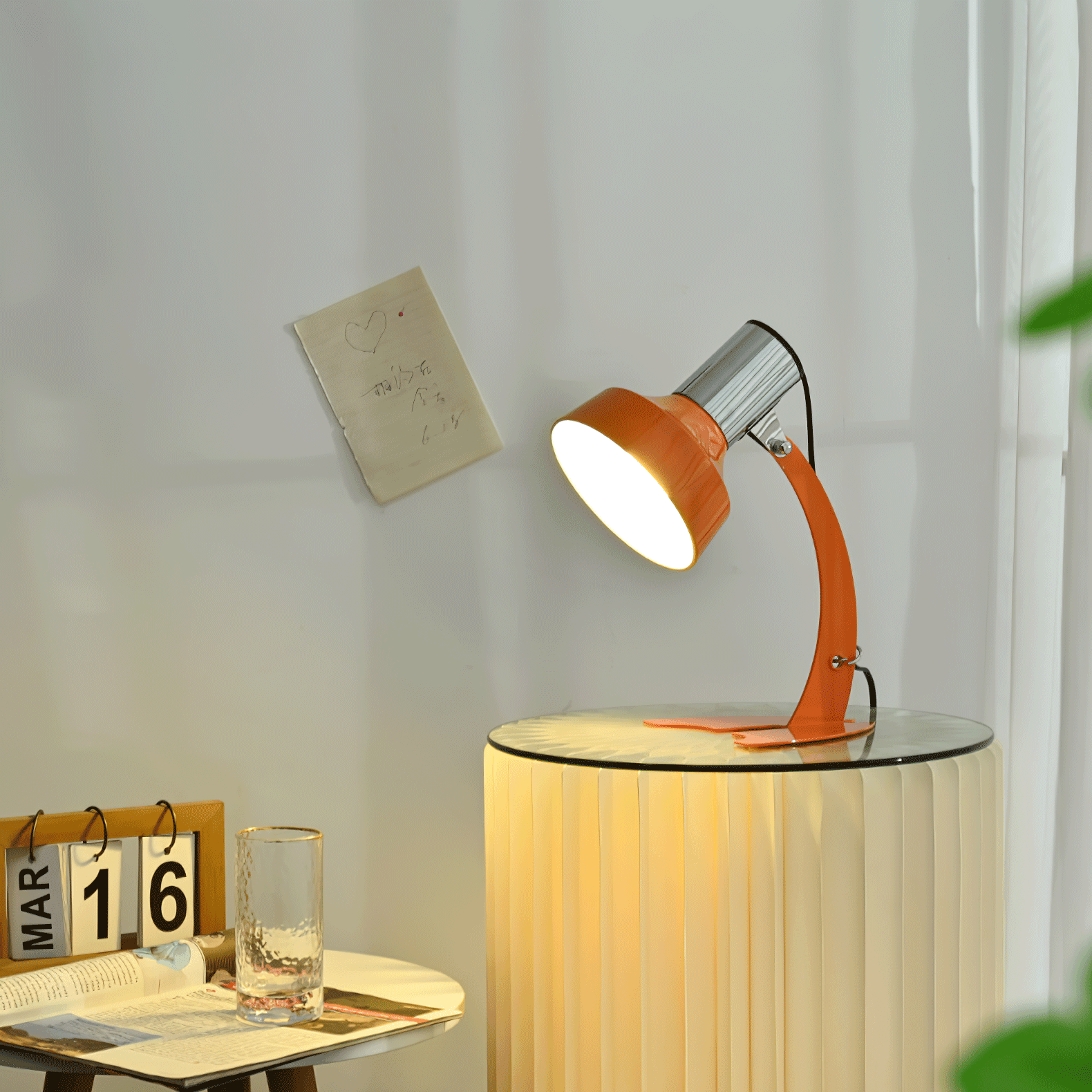 Fish Tail Arch Table Lamp Table lamp