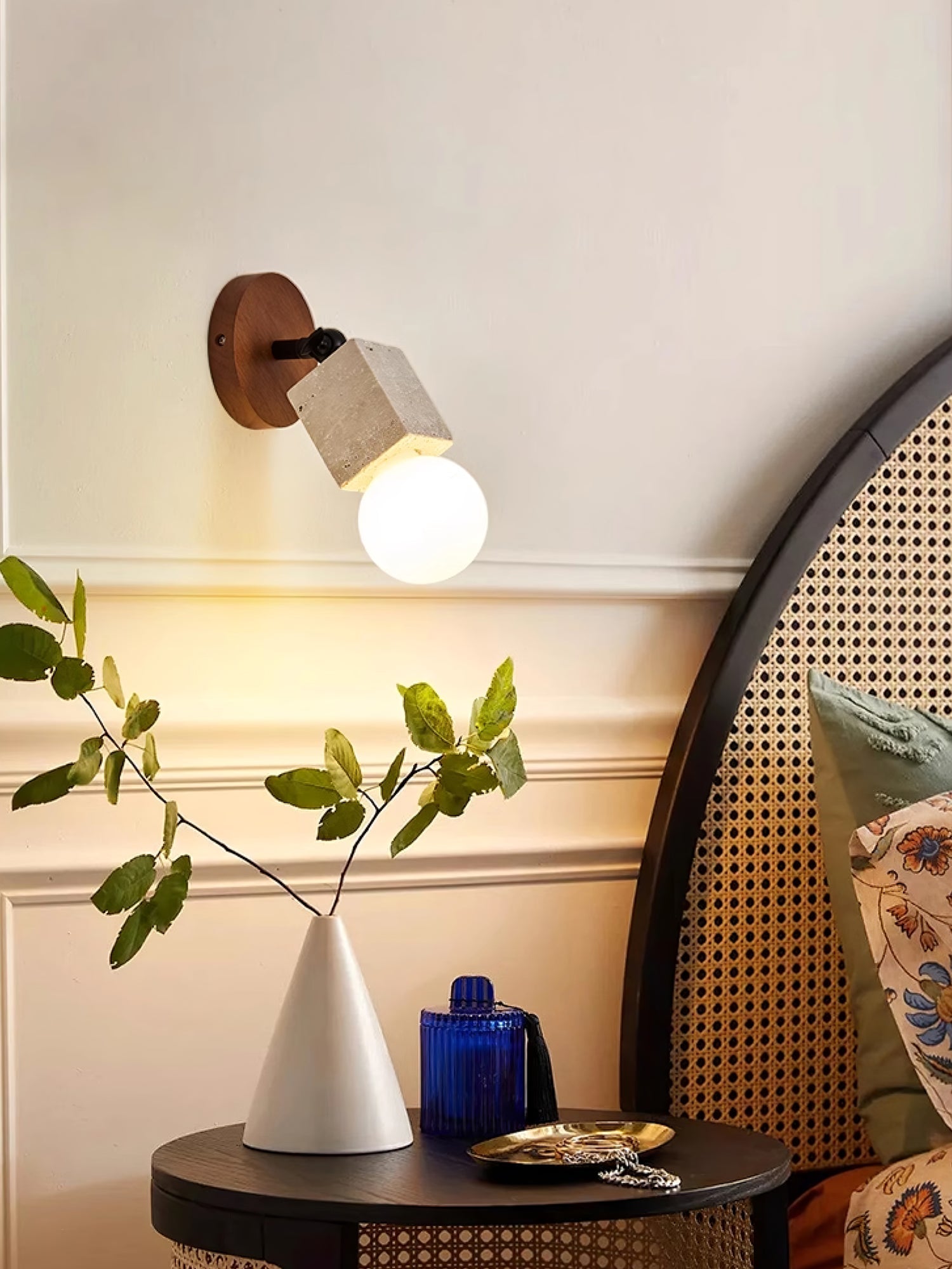 Versa Stone Adjustable Wall Light Wall lamp