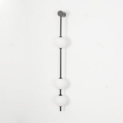 Vertical Balls Wall Lamp 3 Lamps: Dia 4.7″ x H 40.6″ / Dia 12cm x H 103cm / Black & Plastic Ball / Warm White Wall lamp