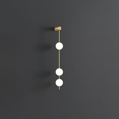 Vertical Balls Wall Lamp 3 Lamps: Dia 4.7″ x H 40.6″ / Dia 12cm x H 103cm / Brass & Plastic ball / Warm White Wall lamp