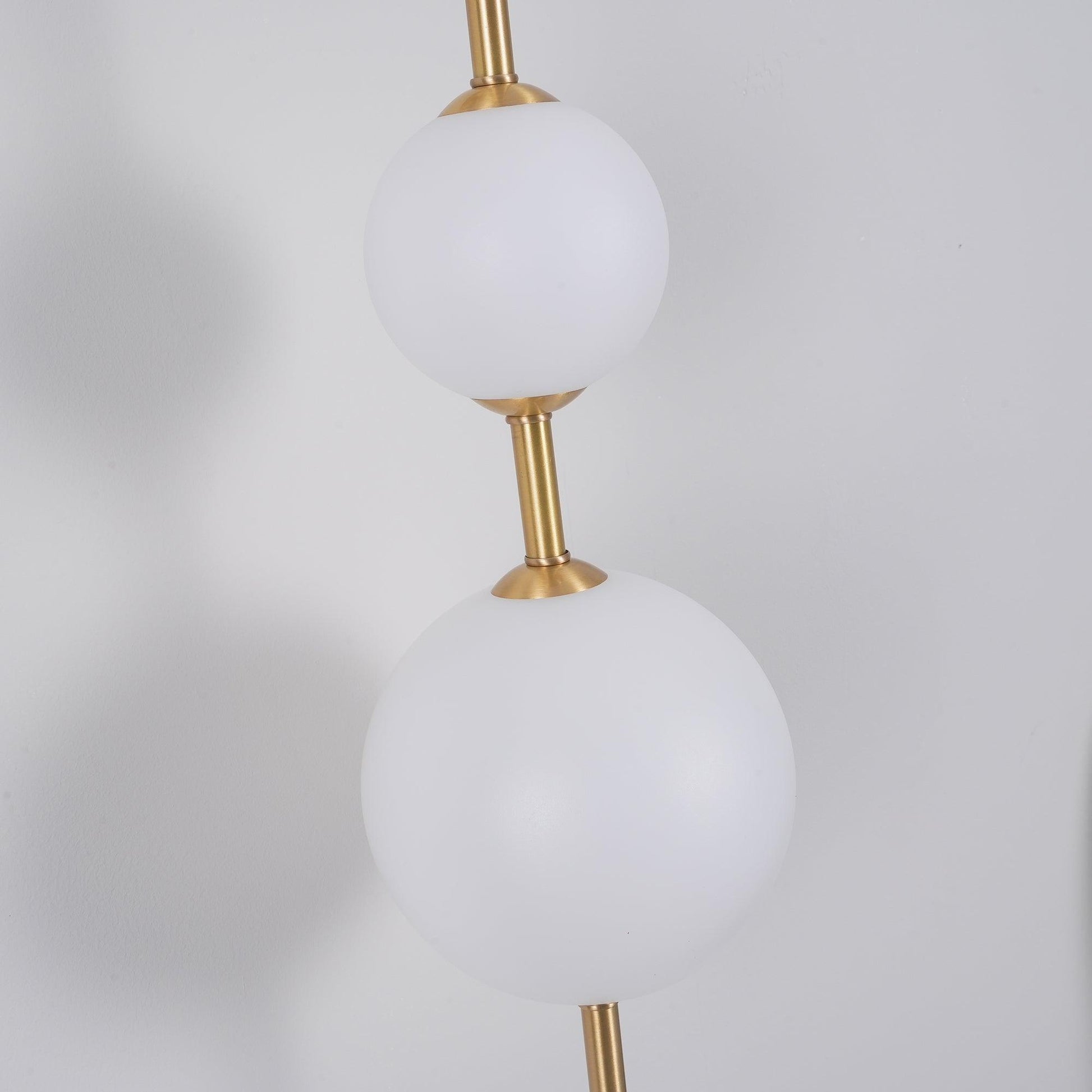 Vertical Globe Plug-in Wall Lamp 1001 Wall lamp