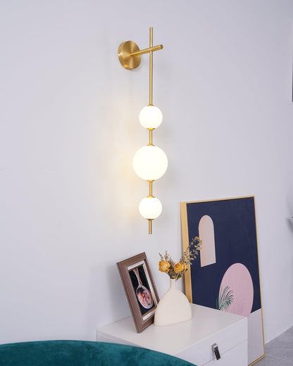 Vertical Globe Plug-in Wall Lamp 1001 Wall lamp