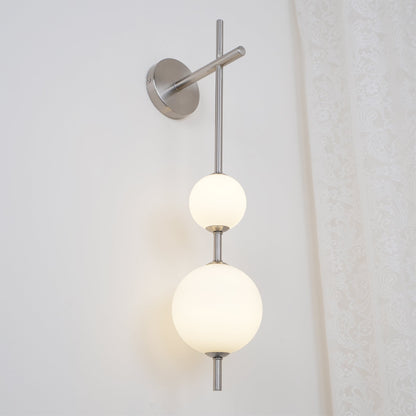 Vertical Globe Plug-in Wall Lamp 1001 Wall lamp