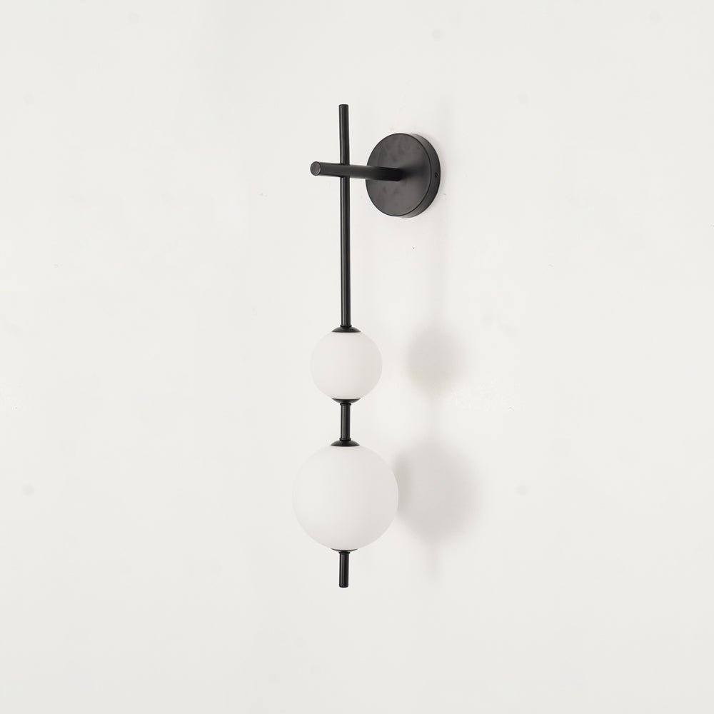 Vertical Globe Plug-in Wall Lamp 1001 Wall lamp