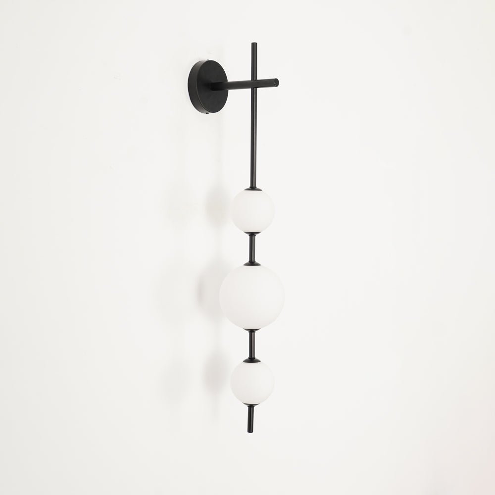 Vertical Globe Plug-in Wall Lamp 1001 Wall lamp