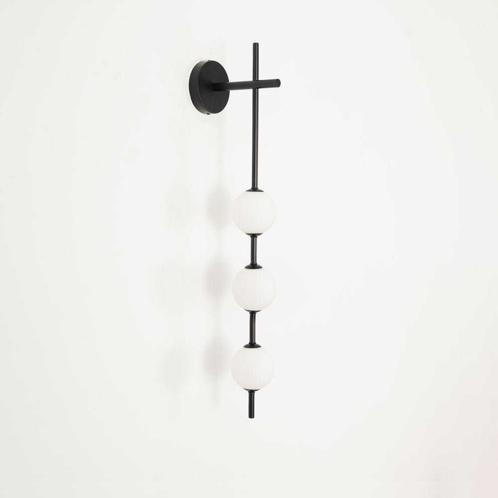 Vertical Globe Plug-in Wall Lamp 1001 Wall lamp
