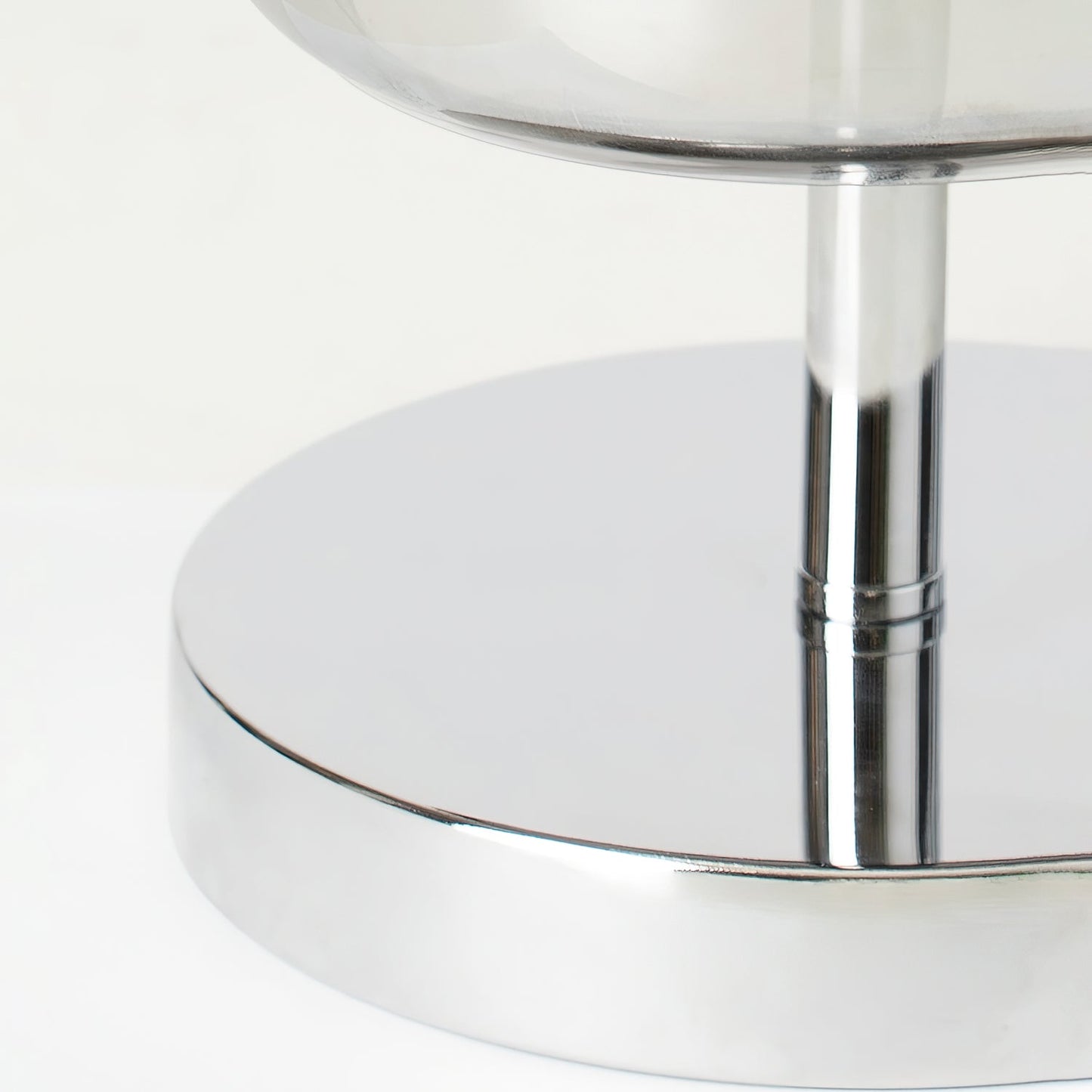 Avolar Table Lamp