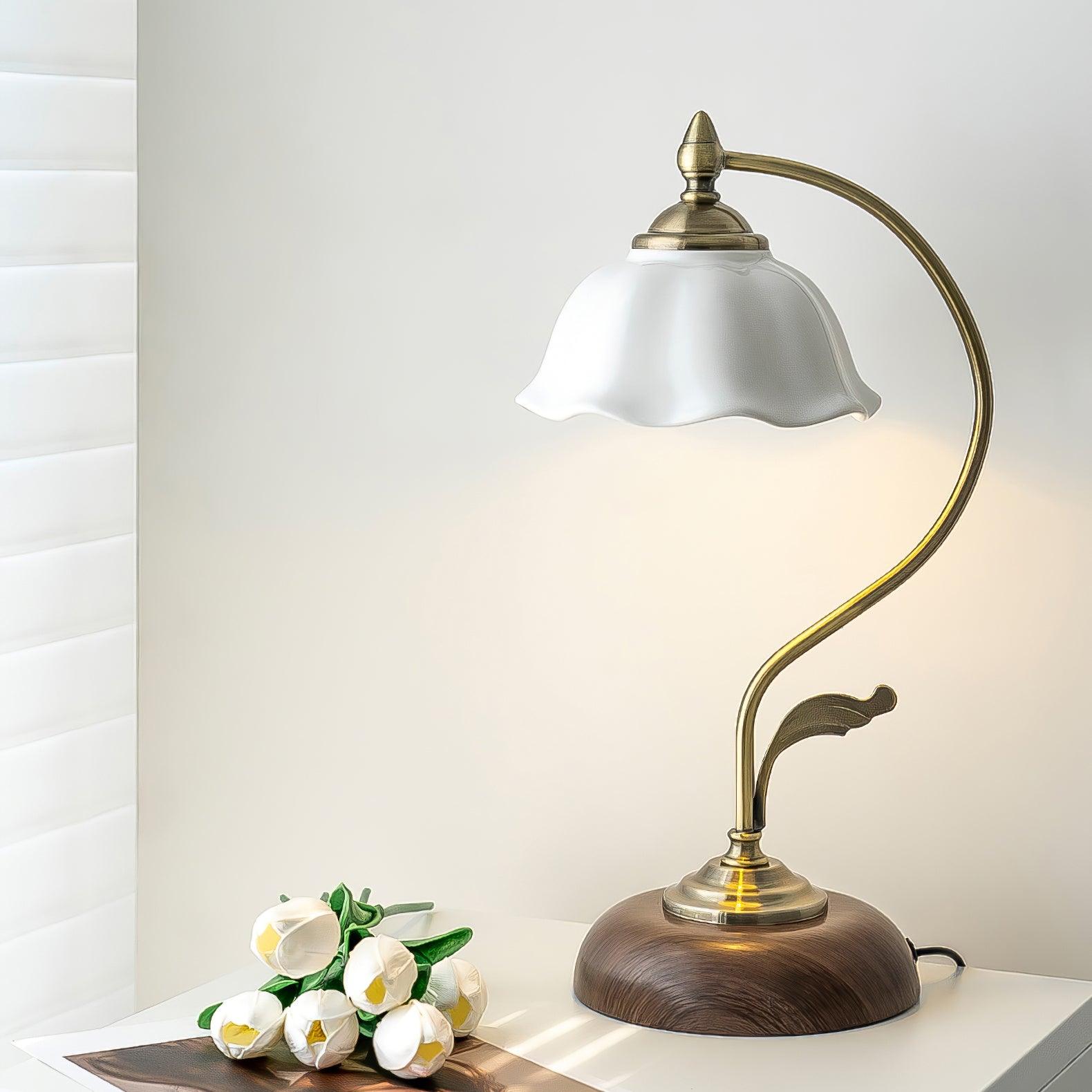 Vintage Laiton Table Lamp Model A ? 6.7″ x H 16.9″ / Dia 17cm x H 43cm / Walnut Color & Gold / US plug Table lamp