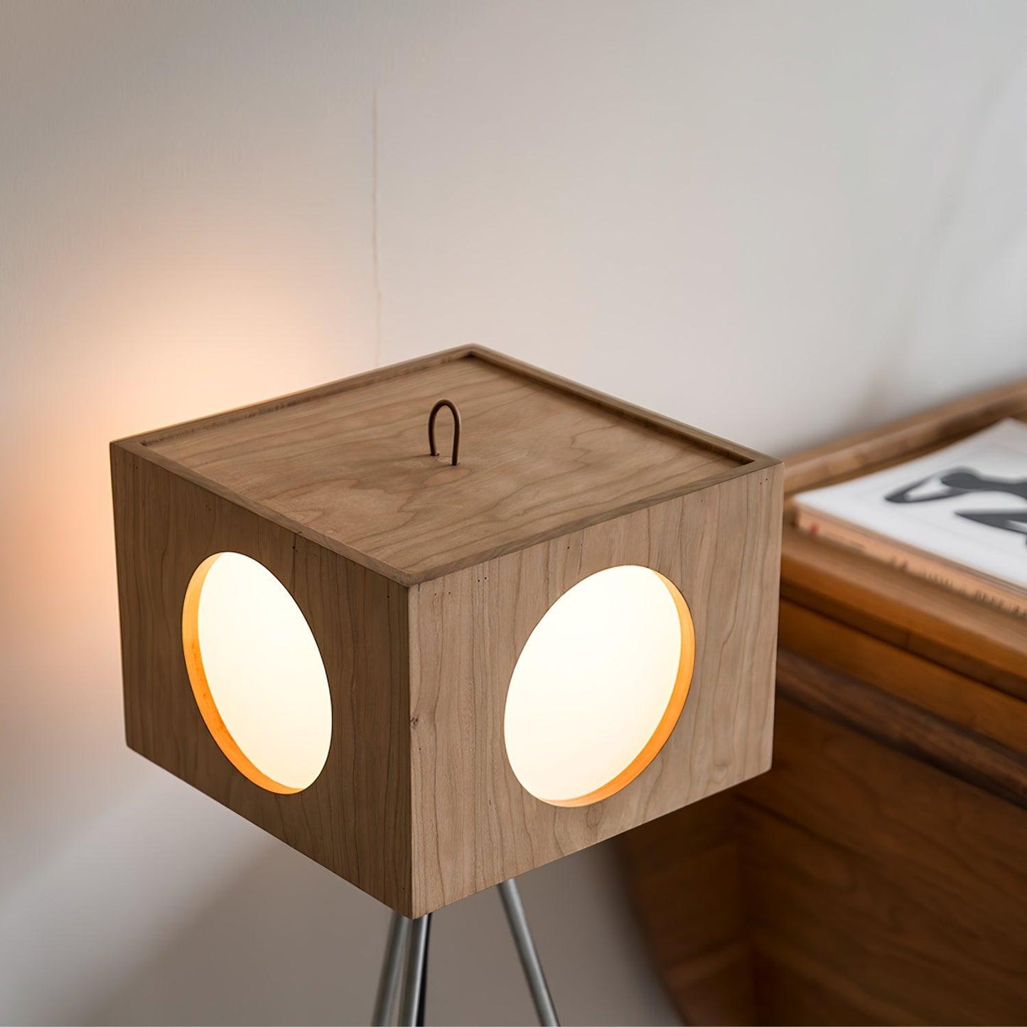 Vintage Tripod Camera Floor Lamp Floor lamp