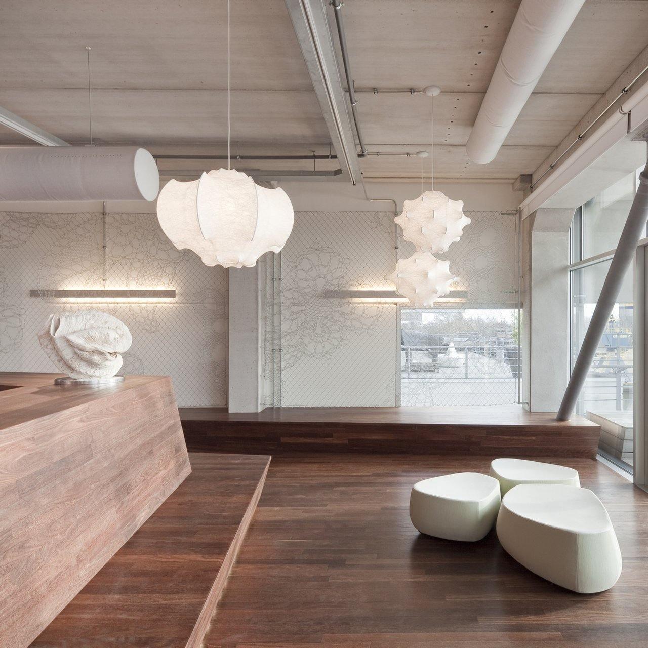 Veil Cocoon Pendant Lamp ? 26.8″ x H 19.3″ / Dia 68cm x H 49cm / White Pendant light