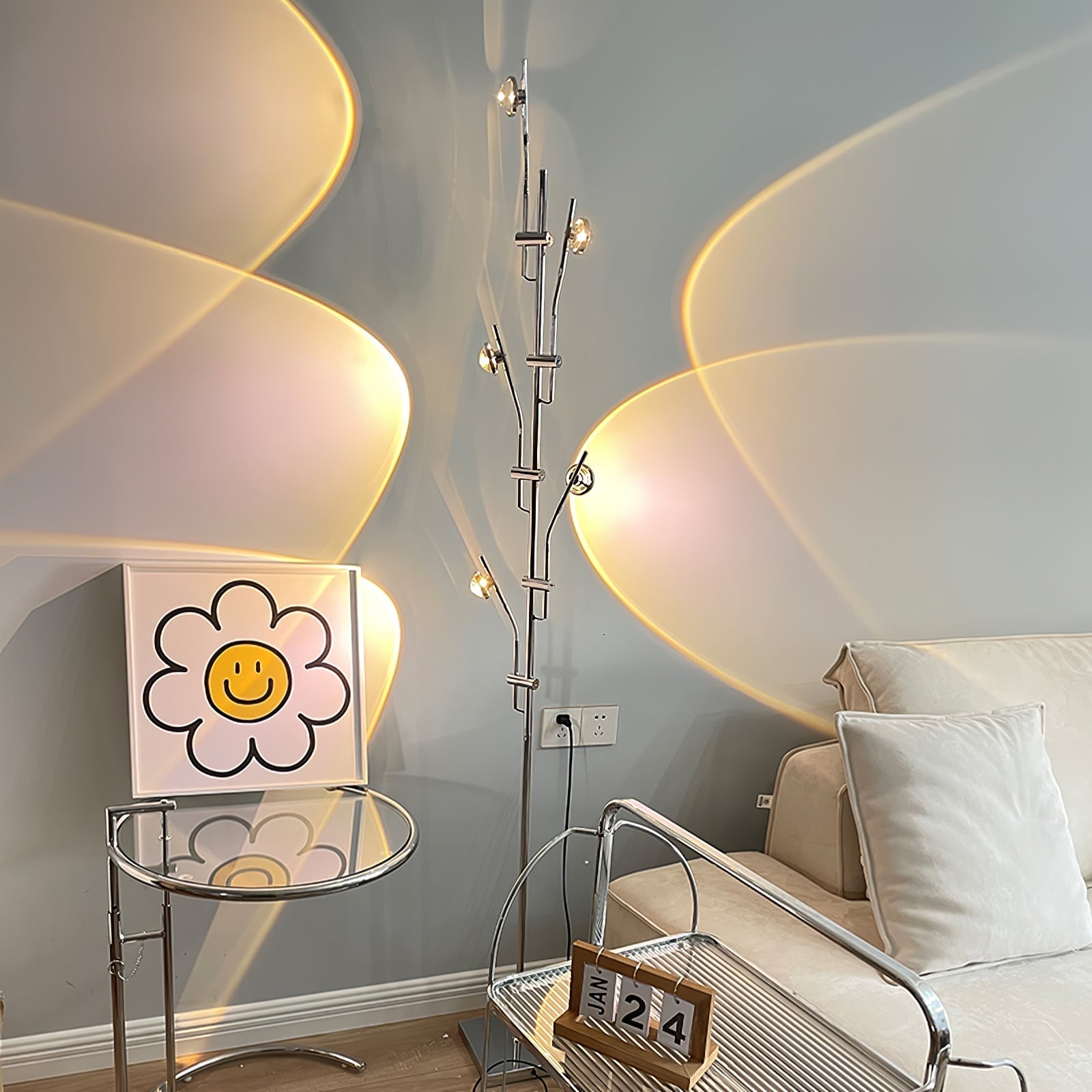 Wa Wa Floor Lamp Floor lamp