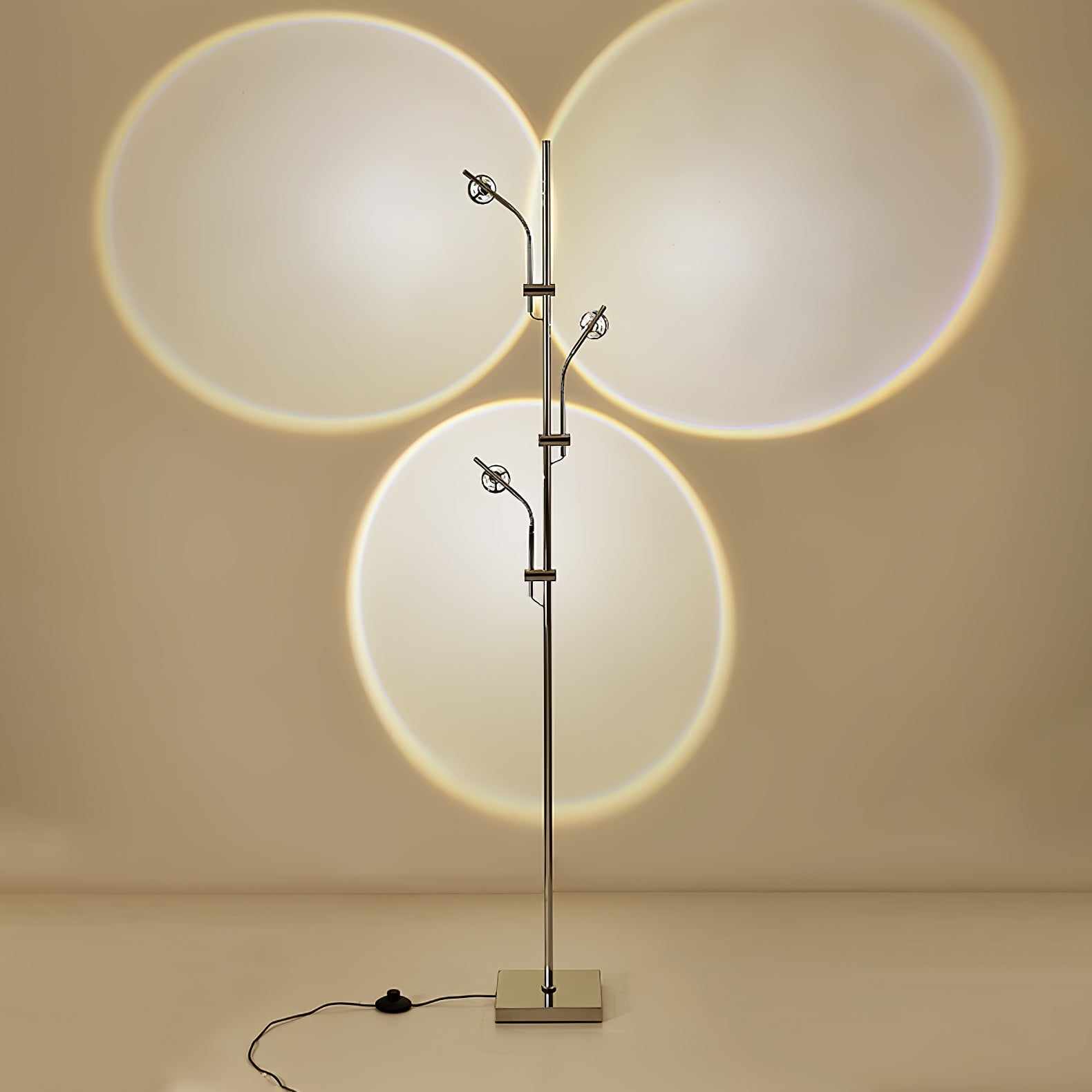 Wa Wa Floor Lamp ? 15.8″ x H 62″ / Dia 40cm x H 158cm / Neutral Light / US Plug Floor lamp