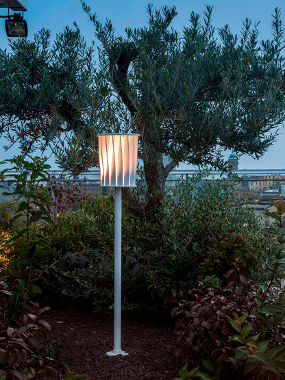 White Column Outdoor Light Dia 7.9″ x H 59″ / Dia 20cm x H 150cm / White Floor lamp