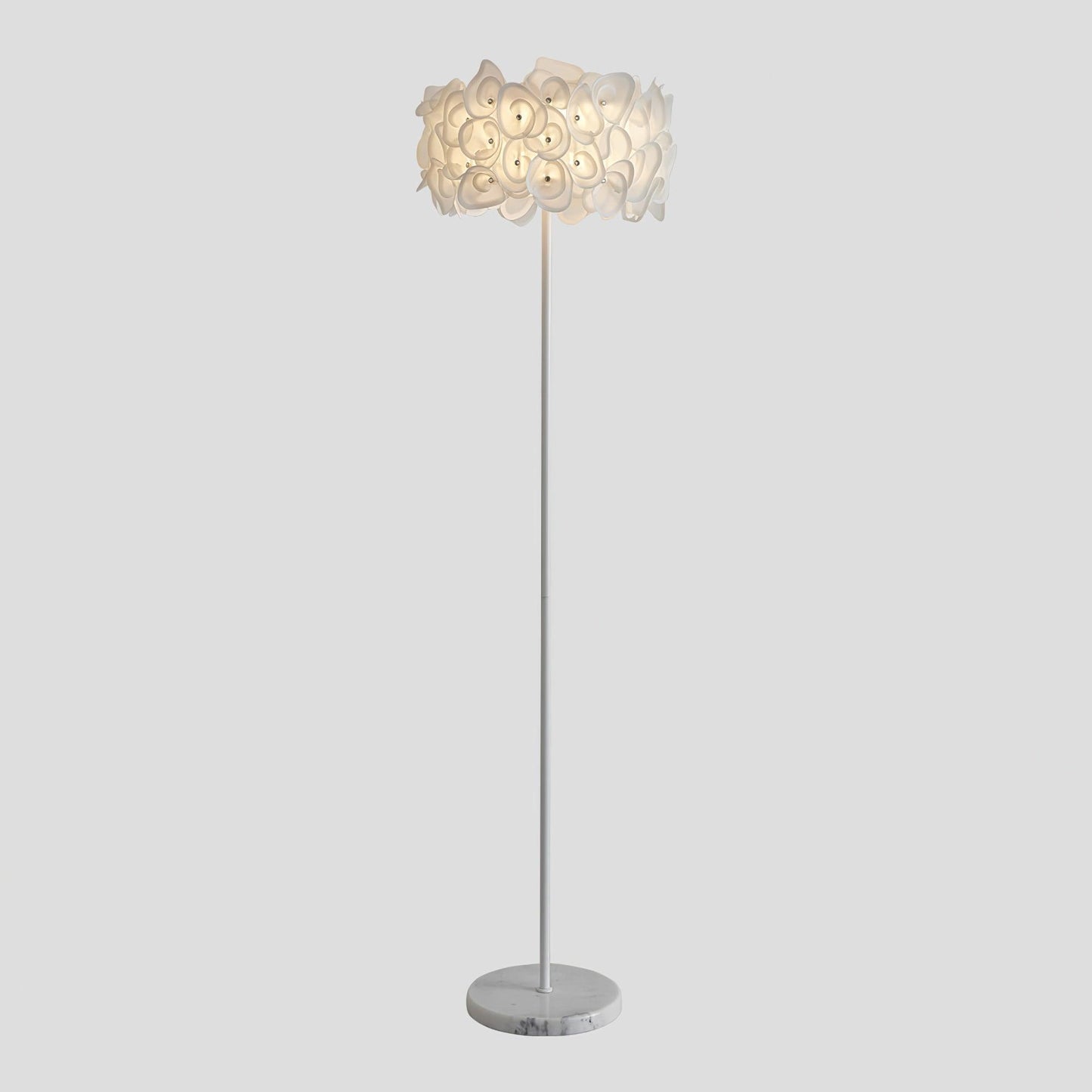 White Hydrangea Floor Lamp ? 17.7″ x H 72.4″ / Dia 45cm x H 184cm / White / US Plug Floor lamp