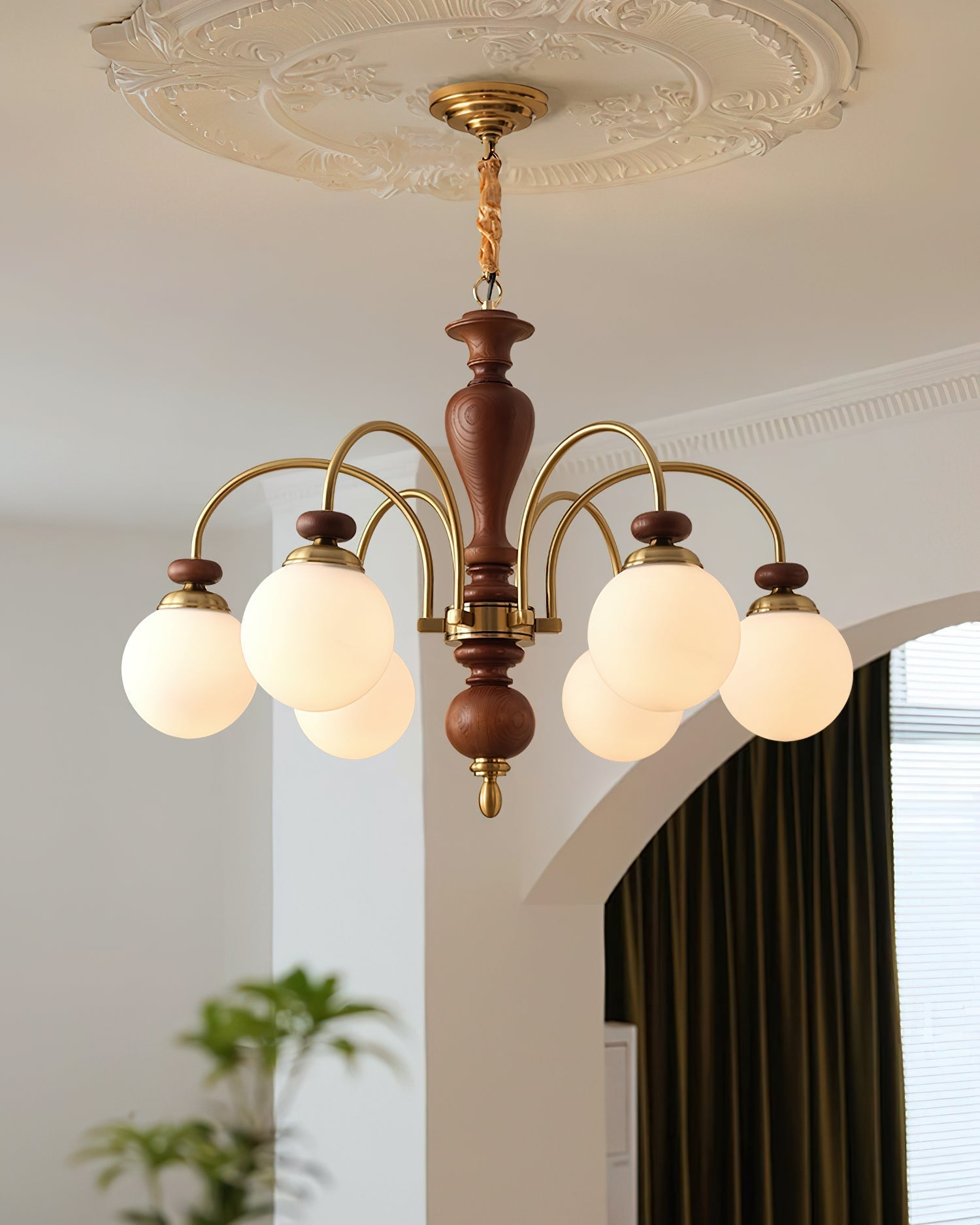 Windsor Classic Chandelier Chandelier