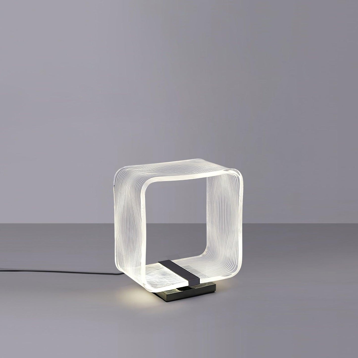 Wire Cube Table Lamp Dia 9.4″ x H 10.6″ / Dia 24cm x H 27cm / Black + Clear / US plug Table lamp