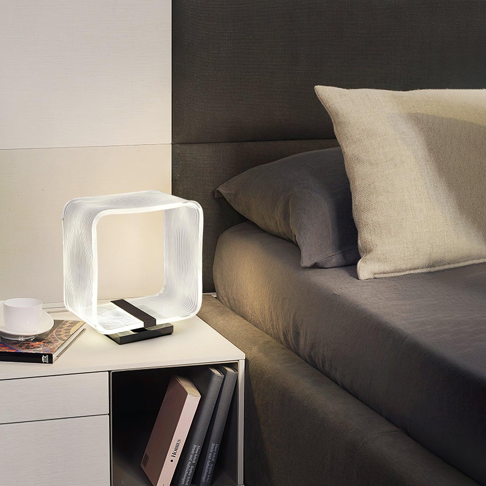 Wire Cube Table Lamp Table lamp