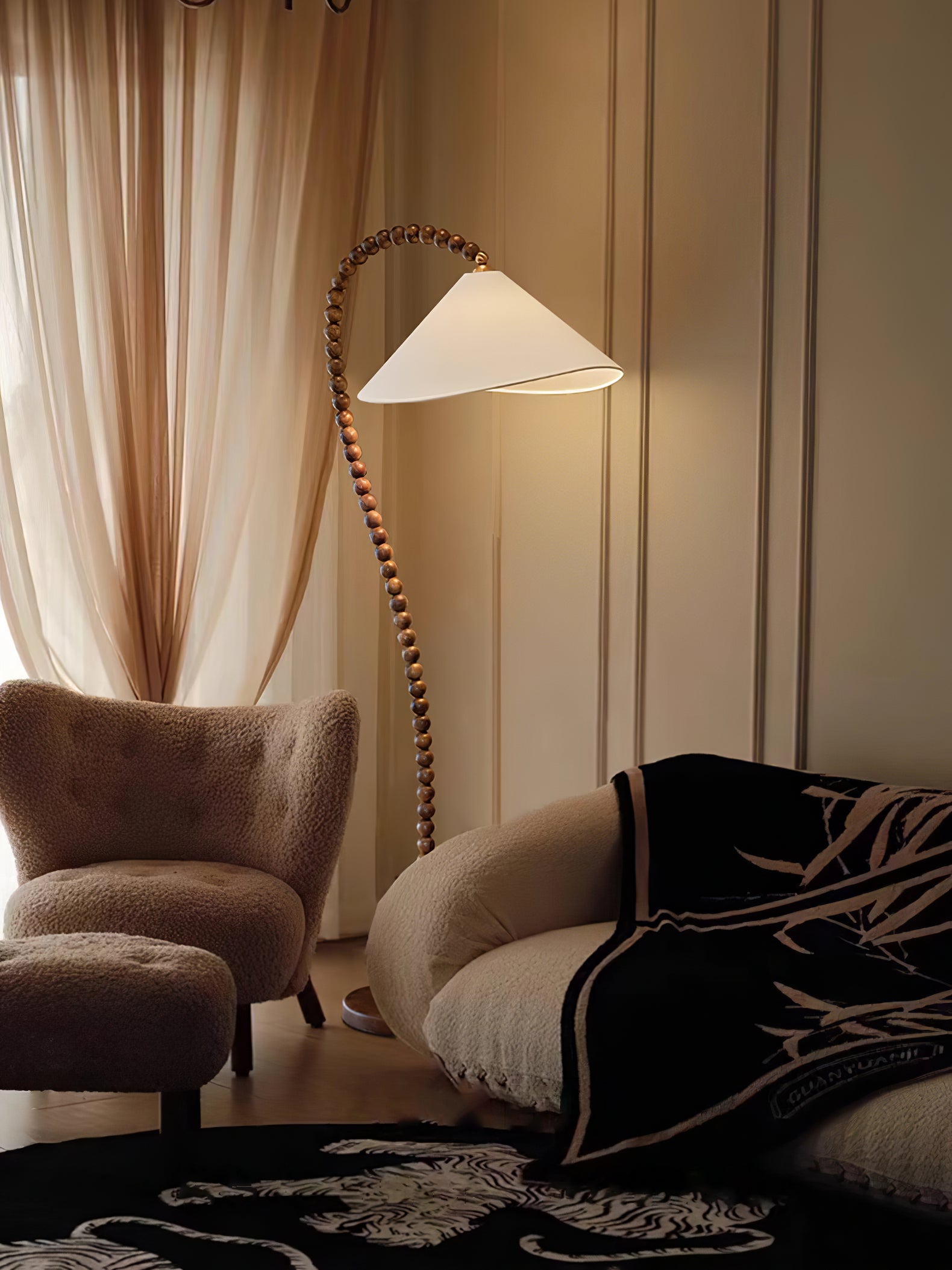 Wooden Bead Floor Lamp Floor lamp